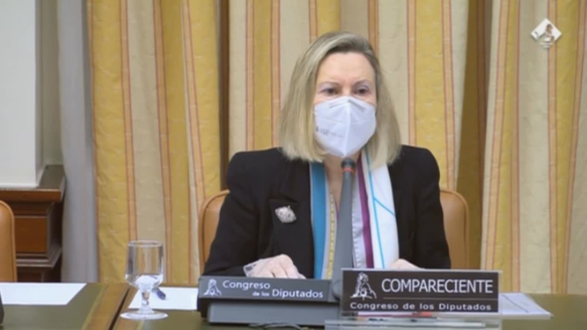 Defensa subraya que su protocolo no permitía vacunar al JEMAD