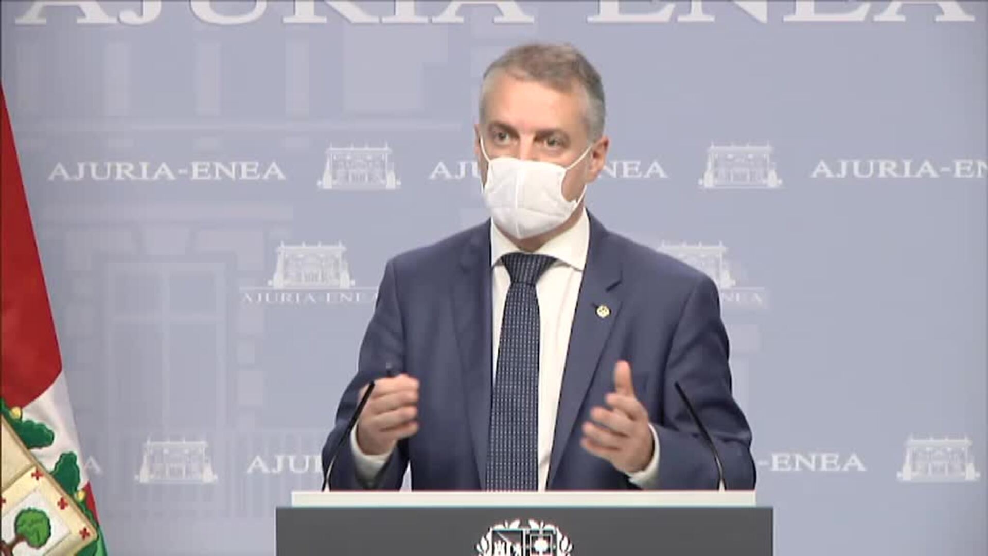 Urkullu afea a Sánchez las formas del anuncio del fin de la mascarilla en exteriores
