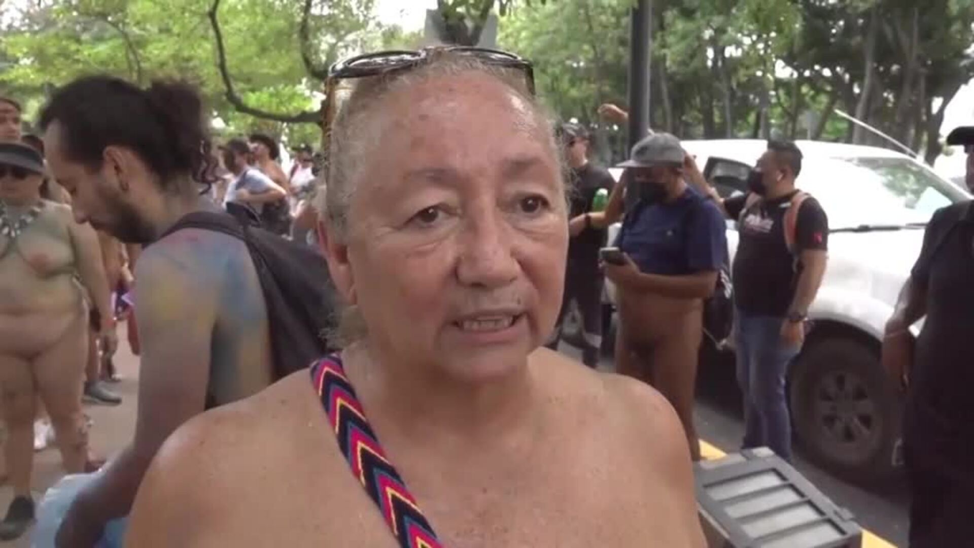 Marcha nudista en la ciudad mexicana de Guadalajara en defensa de la desnudez