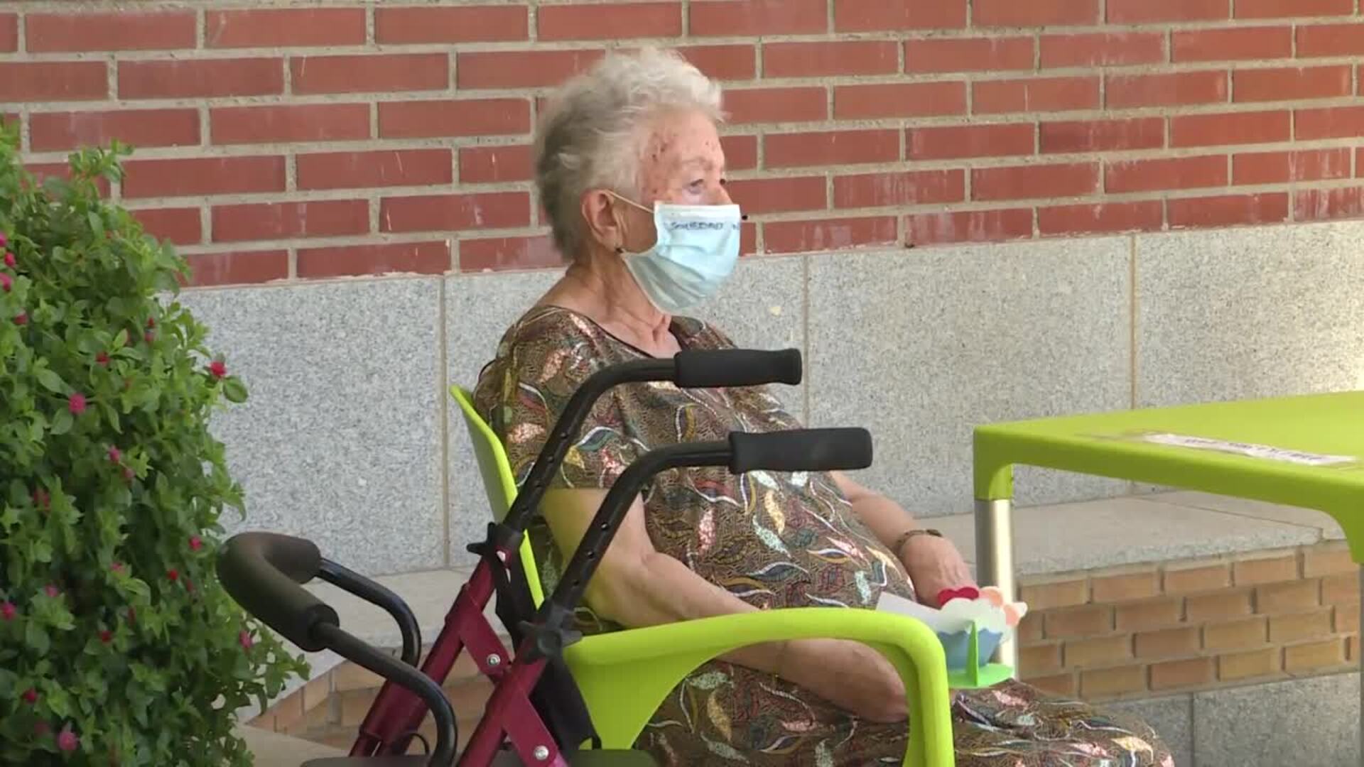 Residentes de Casaverde Navalcarnero celebran un &quot;especial&quot; Día de los Abuelos