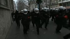 Francia se prepara para la gran huelga de hoy tras un nuevo día de atascos y recortes de transporte