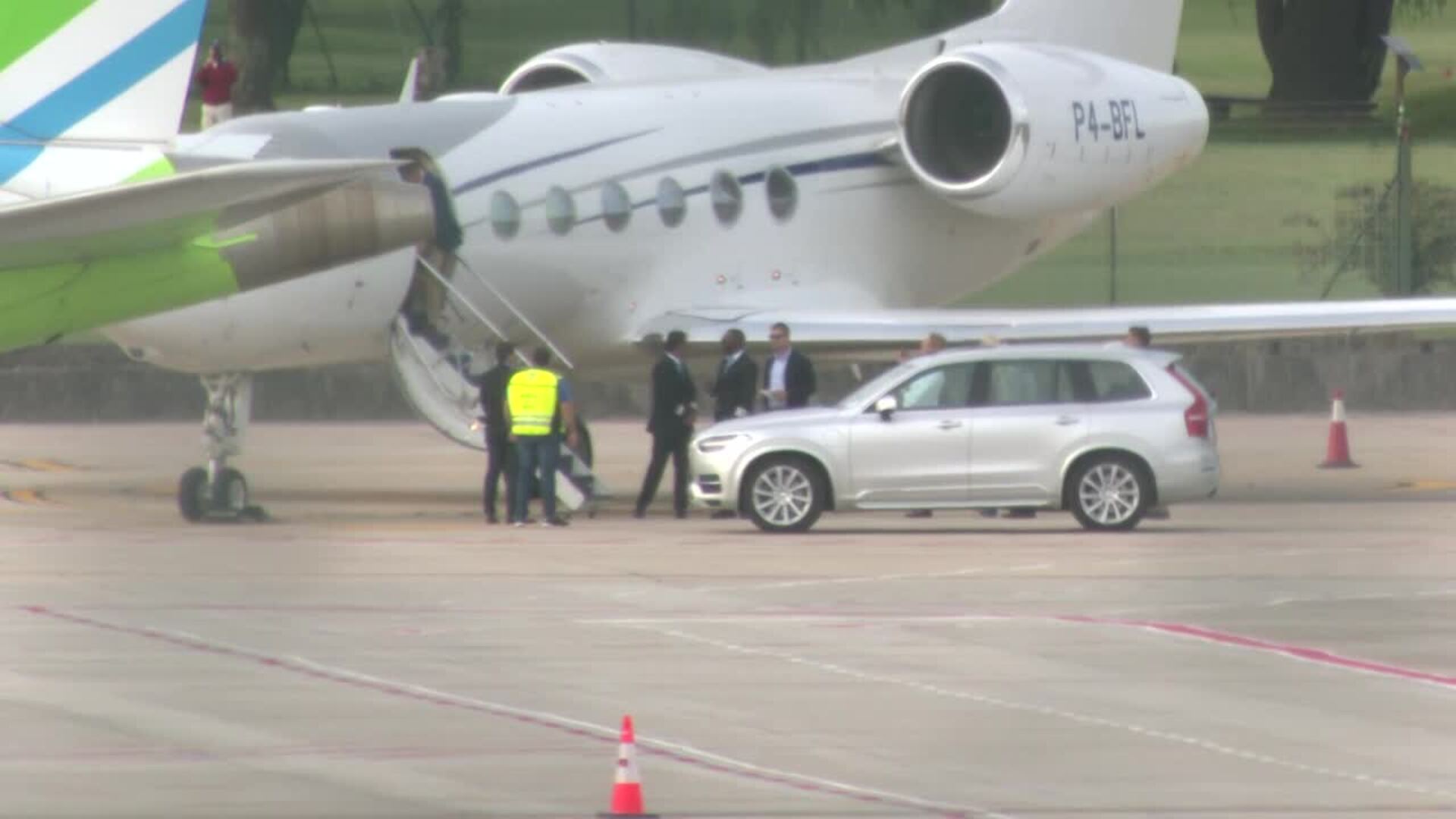 El rey Juan Carlos I aterriza en Vigo tras casi dos años fuera de España