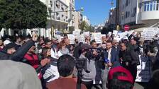 Trabajadores sanitarios marroquíes protestan en Rabat para exigir mejores condiciones laborales