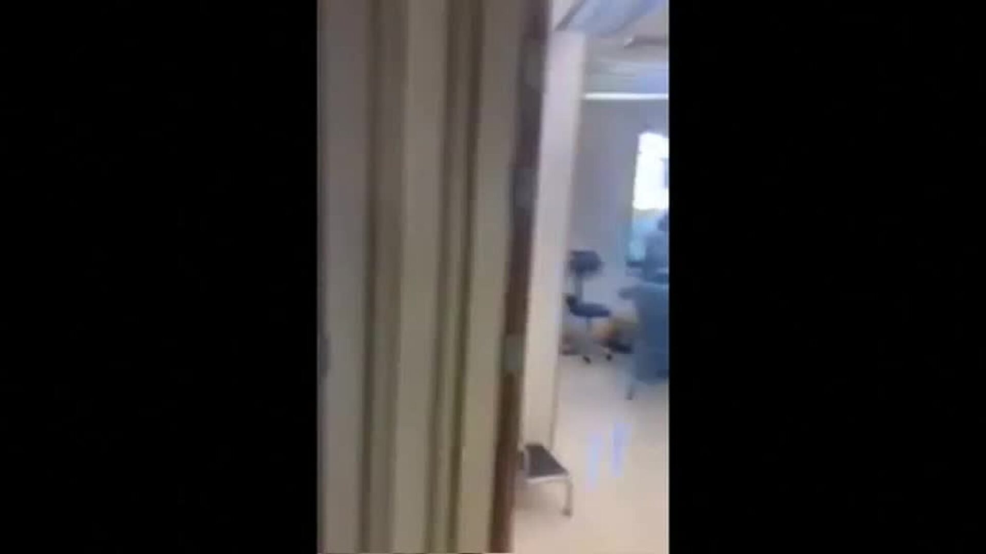 Una mujer da a luz justo en el momento de la explosión de Beirut