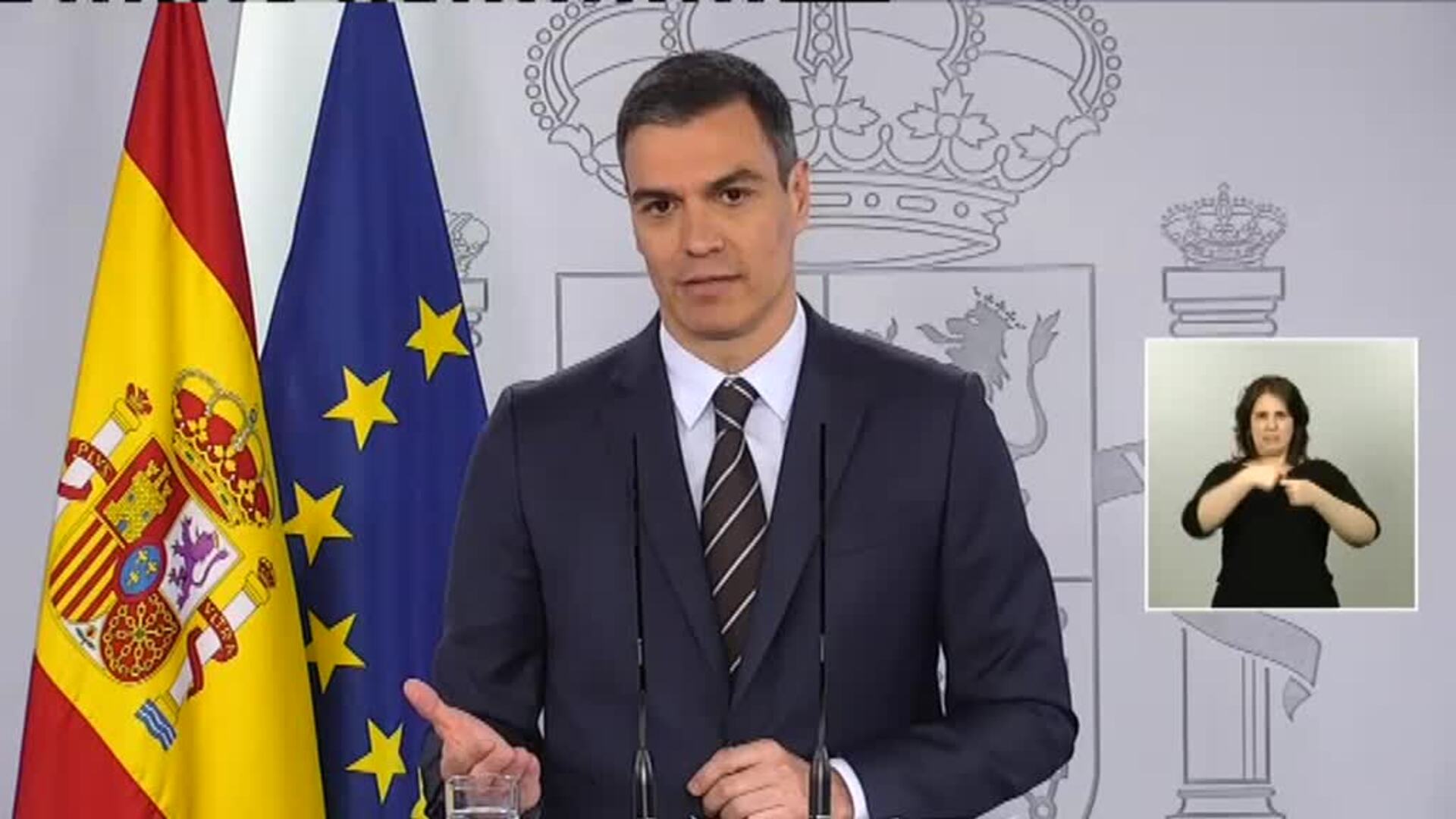 Sánchez asegura que Garamendi es &quot;un patriota&quot; y cree que el diálogo social se recuperará &quot;cuanto antes&quot;