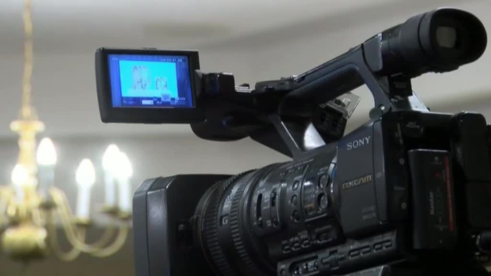 Funerales virtuales en Estados Unidos permiten despedirse de la persona fallecida