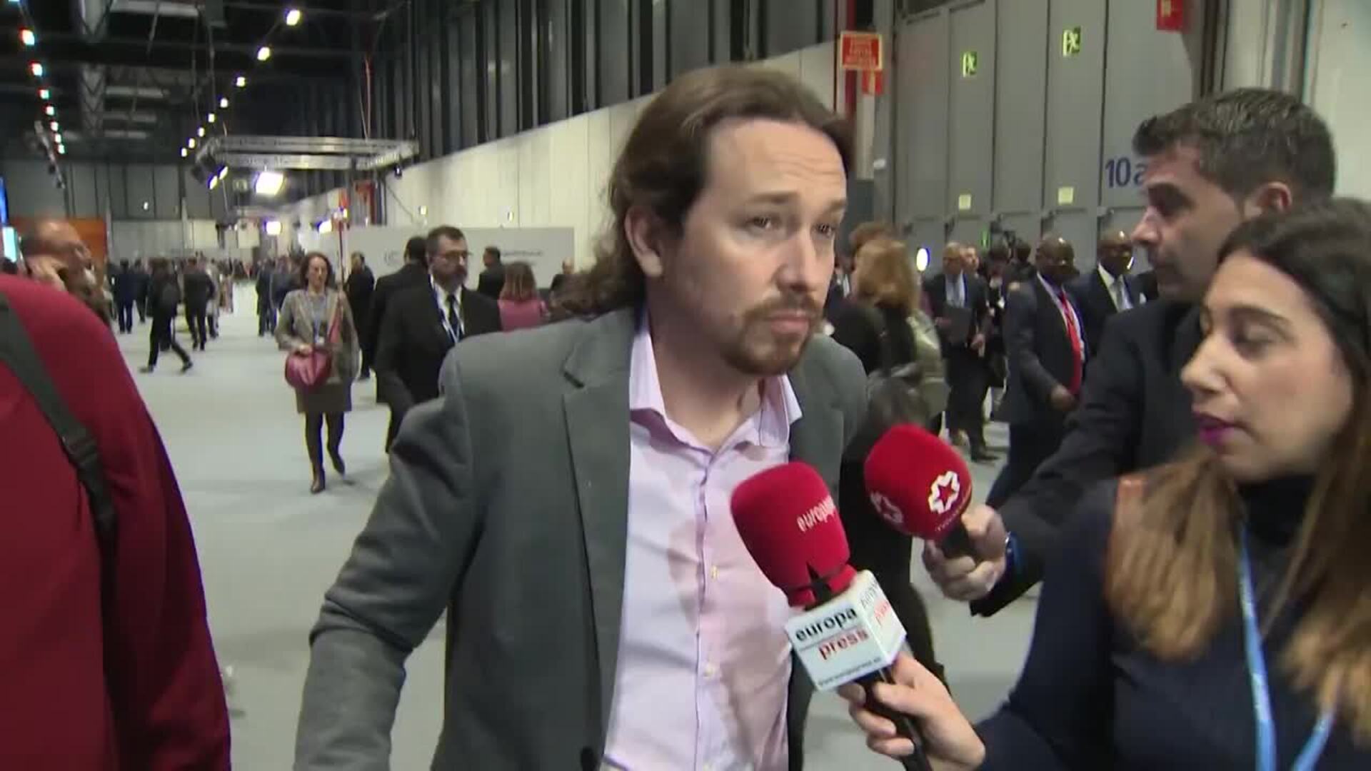 Sánchez no aclara qué negocia con ERC y llama a la responsabilidad de PP y Cs