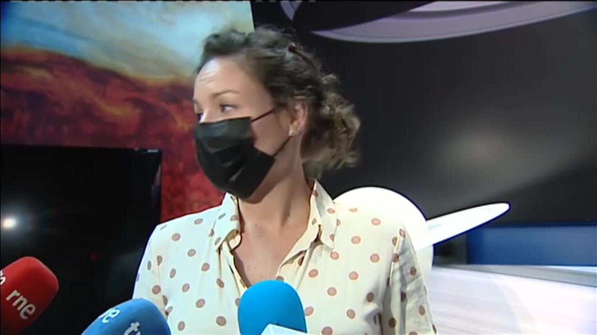 Pedro Sánchez visita en Los Ángeles un centro dependiente de la NASA