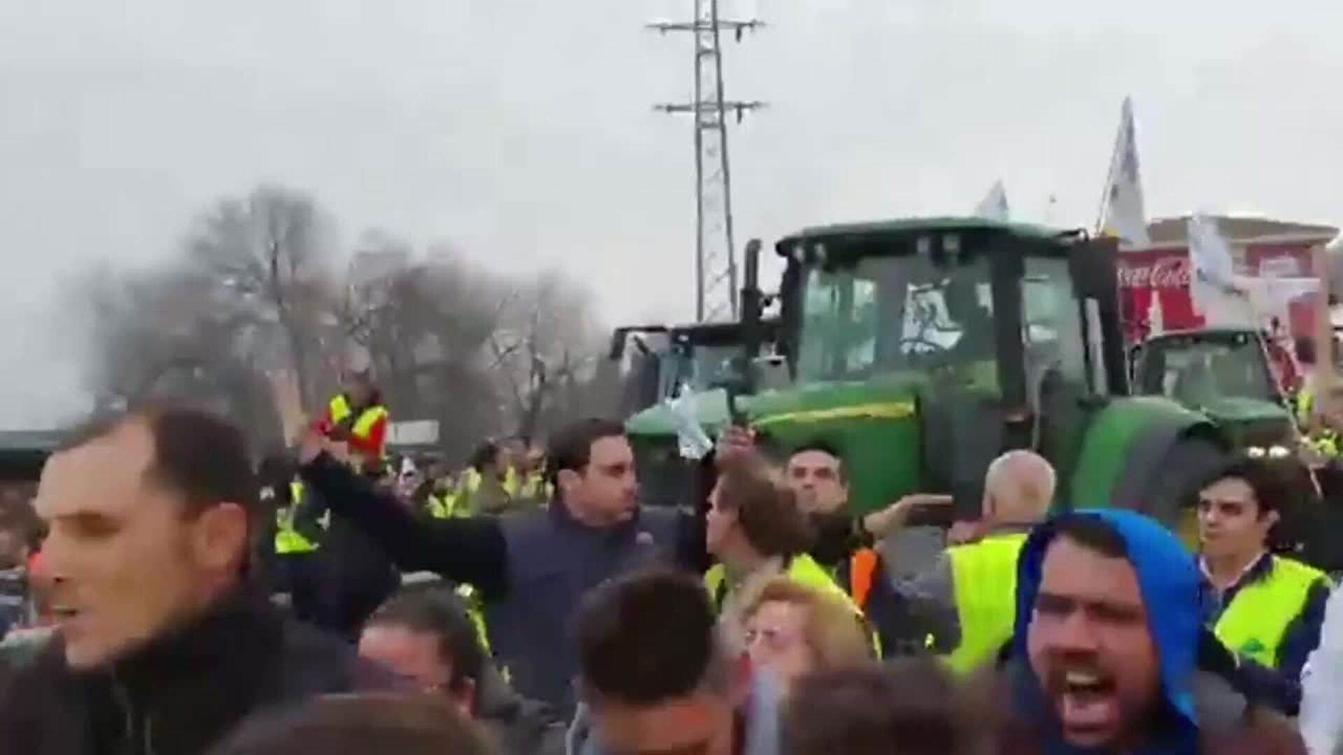 Reabiertas las carreteras en Jaén tras las protestas de los olivareros