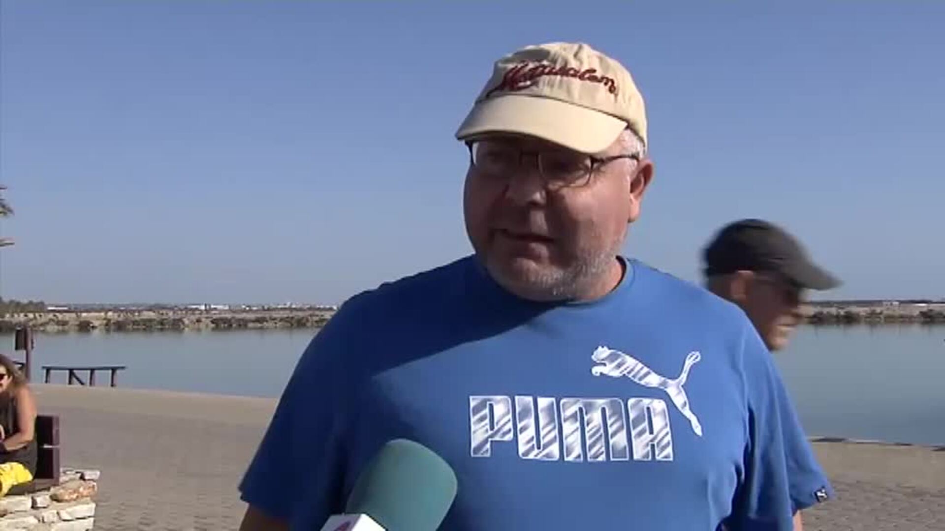 Miles de peces y crustáceos muertos en el Mar Menor