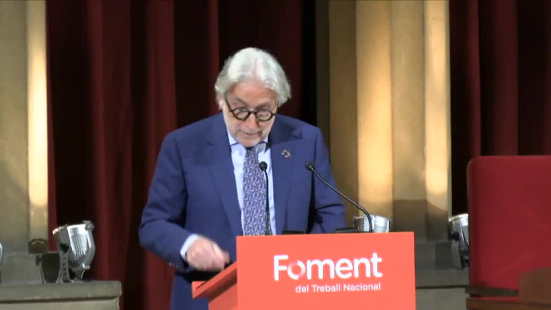 Llibre advierte a Colau que combatirá su &quot;sectarismo ideológico&quot; en Barcelona