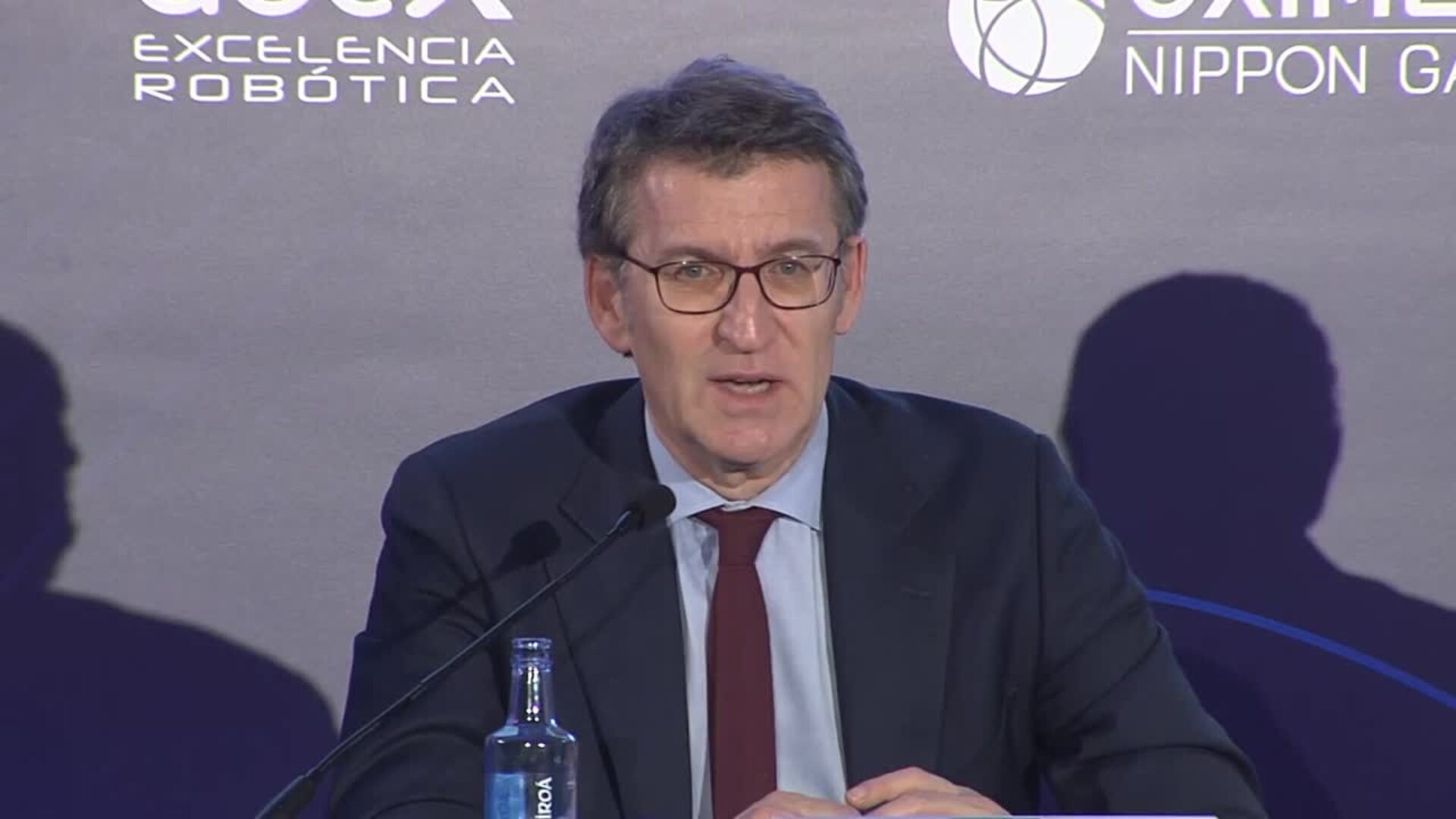 Feijóo dice que sanidad es &quot;catalizadora de la simpatía de los gallegos&quot;