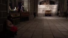 La Semana Santa de Ávila vive su Vía Crucis más fugaz en el interior de la Catedral