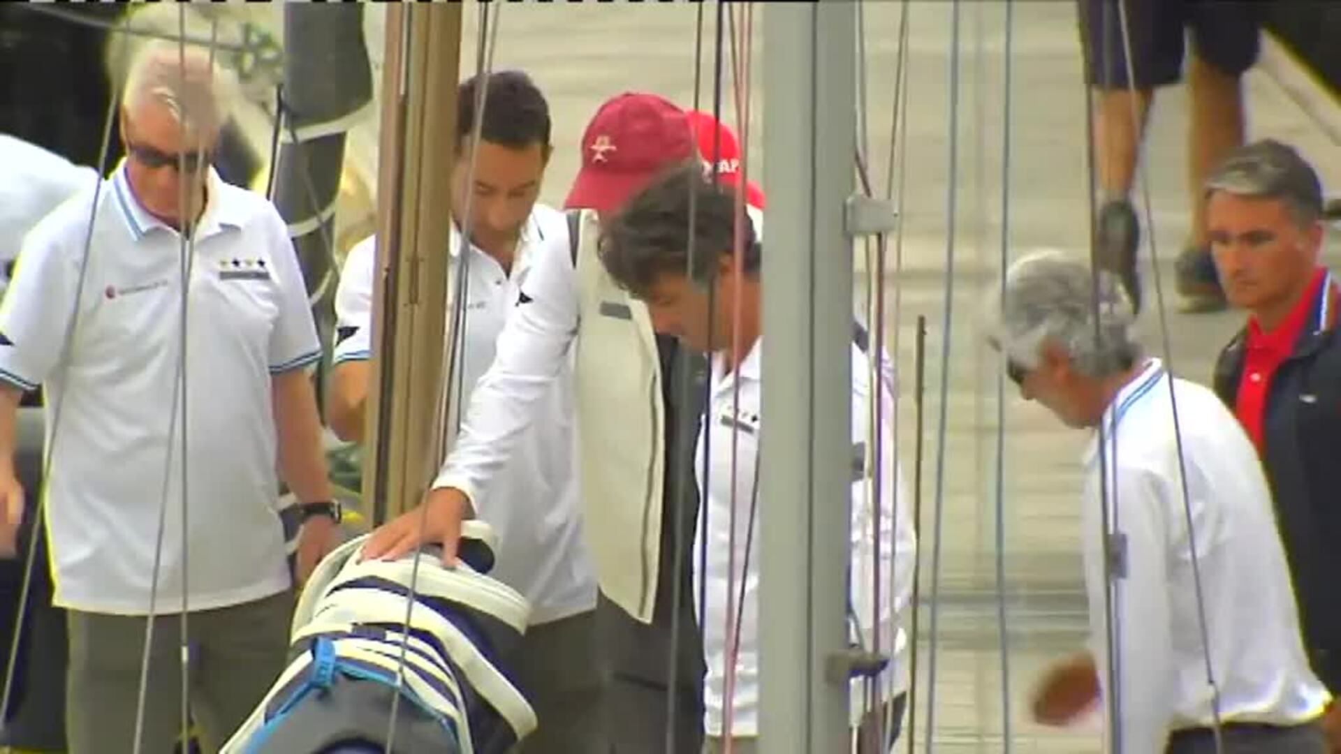 El viento suspende la regata en la que iba a participar el rey emérito