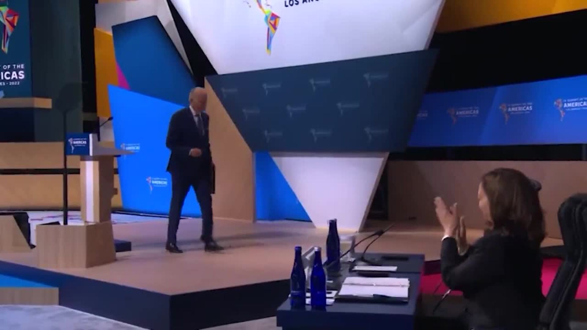 Biden dice que ayuda a Ucrania a pesar de lo que &quot;va a costar a los países occidentales&quot;