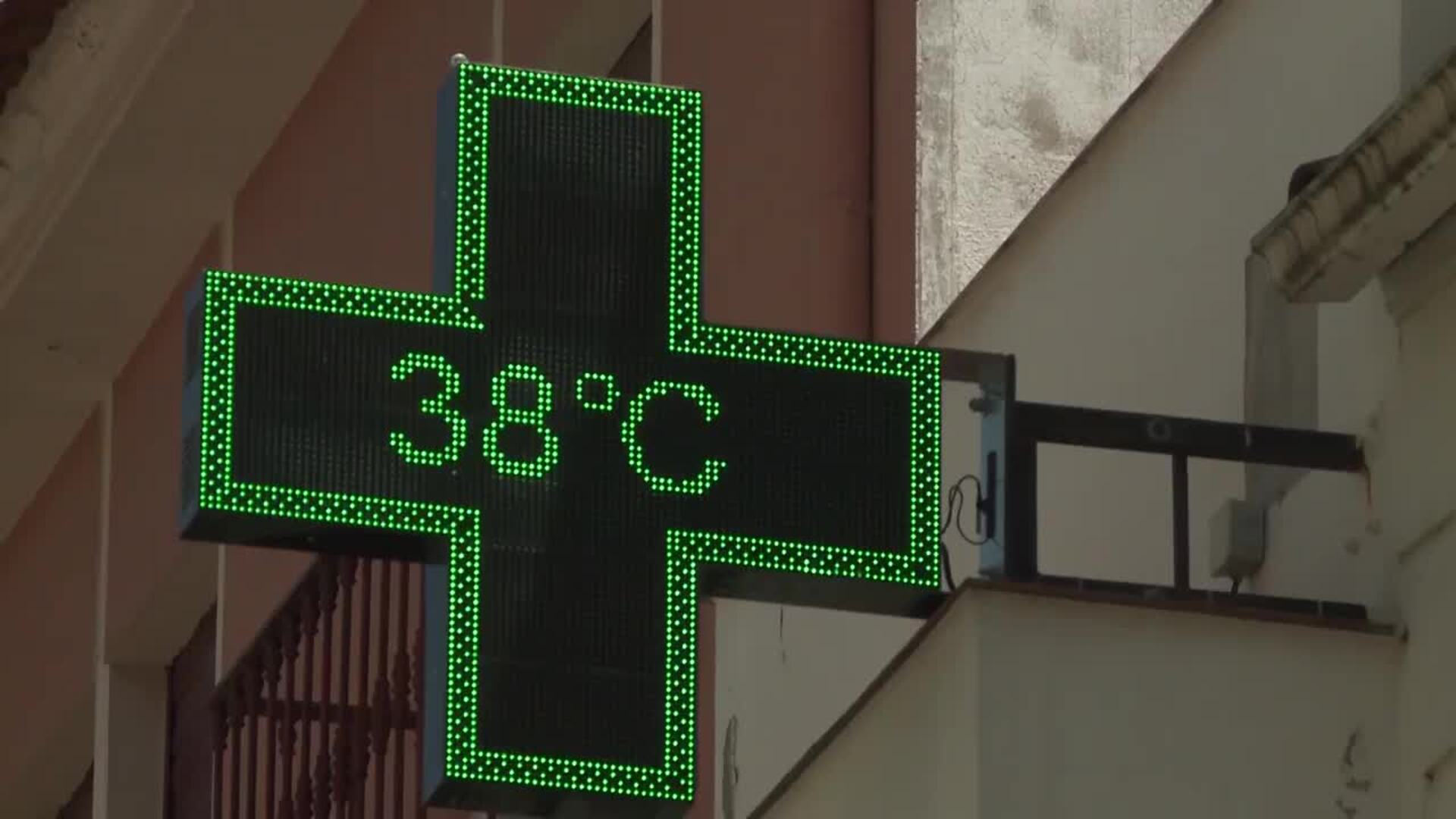 España vive uno de los días más calurosos del verano