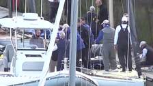 Juan Carlos I participa por segundo día en las regatas de Sanxenxo