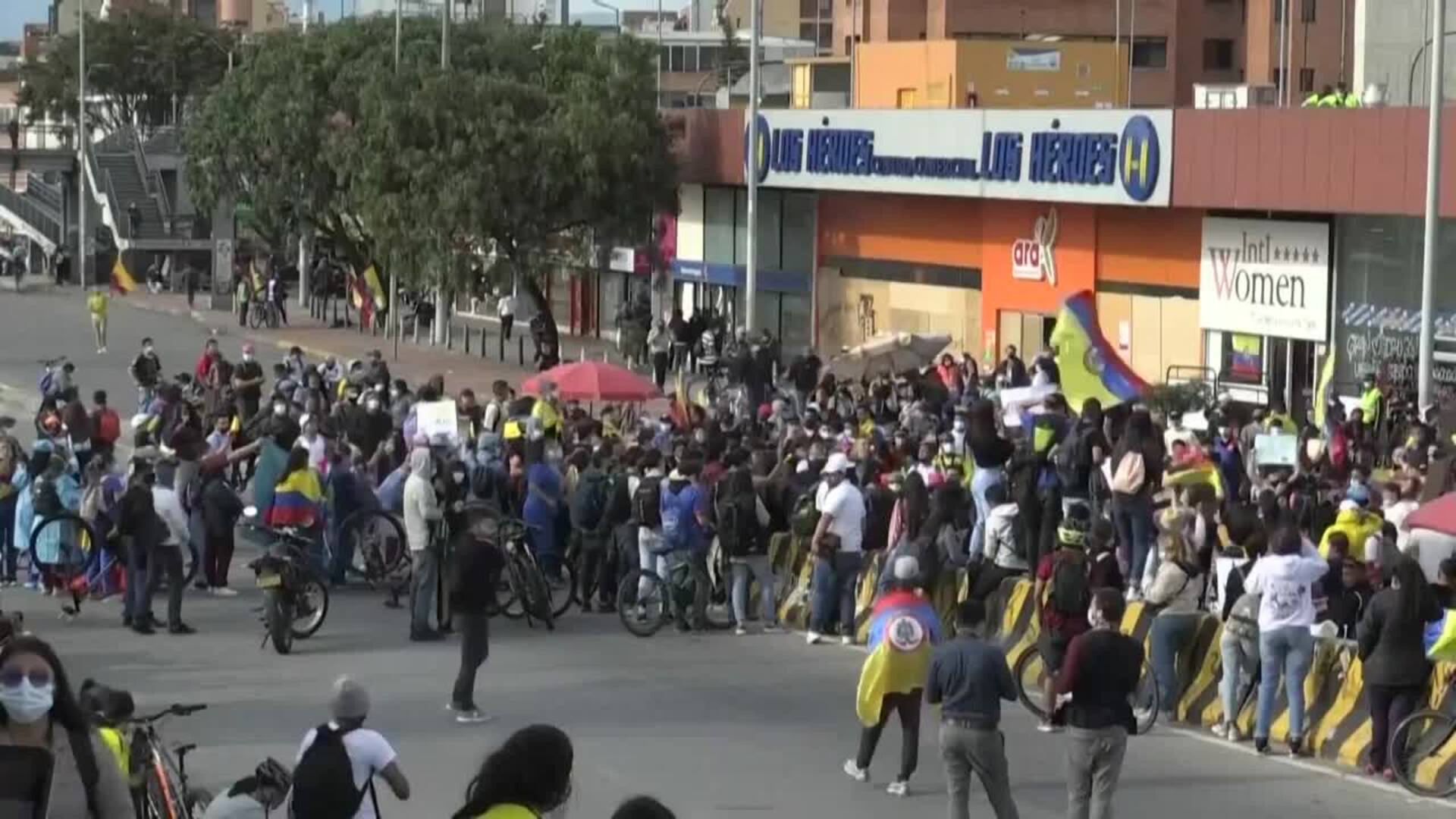 Los Gobernadores se reúnen con Duque e instan a los líderes de las manifestaciones a dialogar