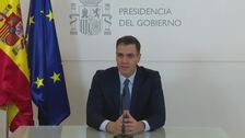 Pedro Sánchez agradece a las Fuerzas Armadas su «labor callada y al servicio de la democracia»