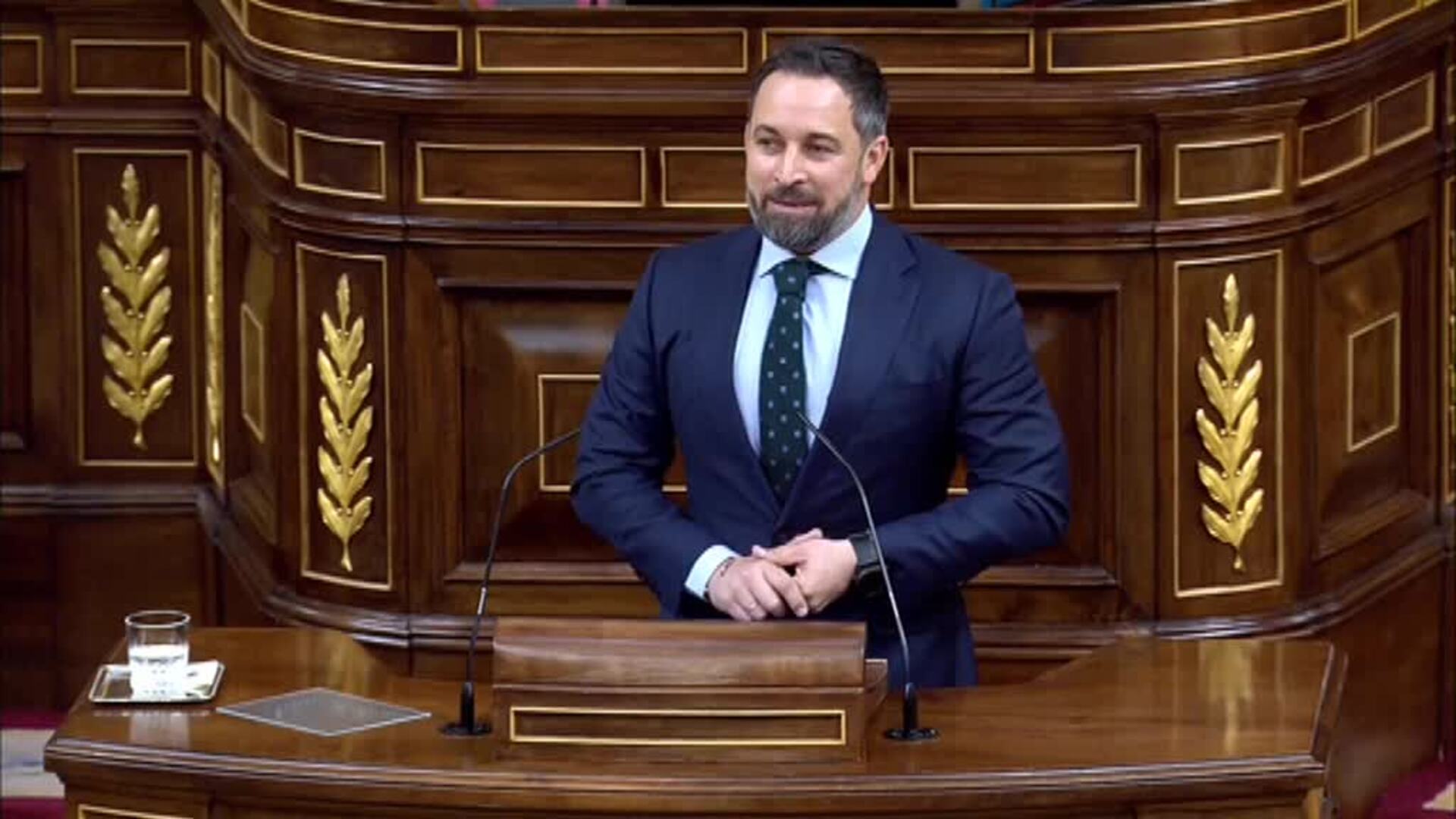 Abascal advierte a Sánchez: «¿No nos toma en serio? Pues mejor, porque le pillaremos desprevenido»