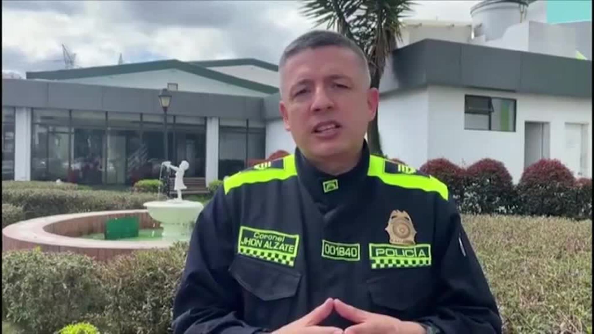 Encuentran 140 tarántulas escondidas bajo juegos de mesa