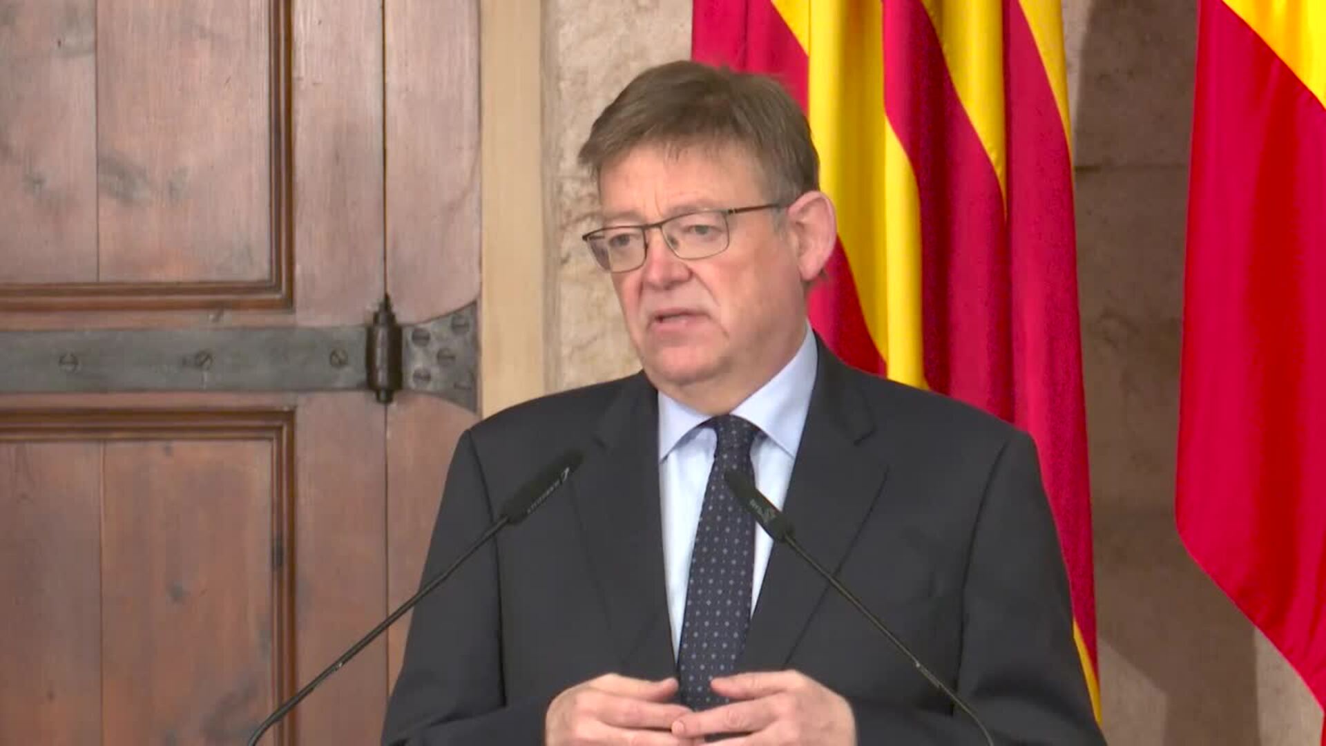 Puig anima a los padres a proteger a sus hijos autorizando su vacunación