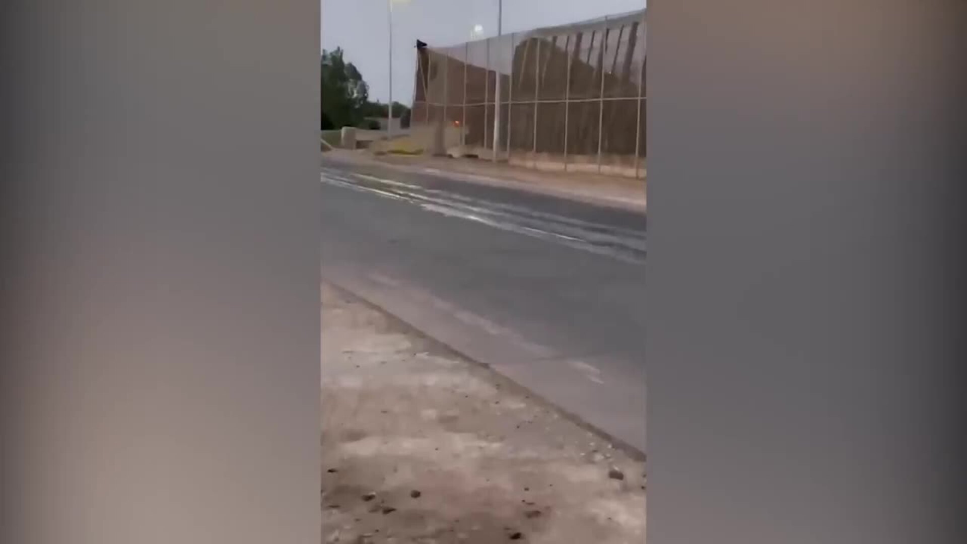 Más de 200 migrantes entran a Melilla saltando la valla