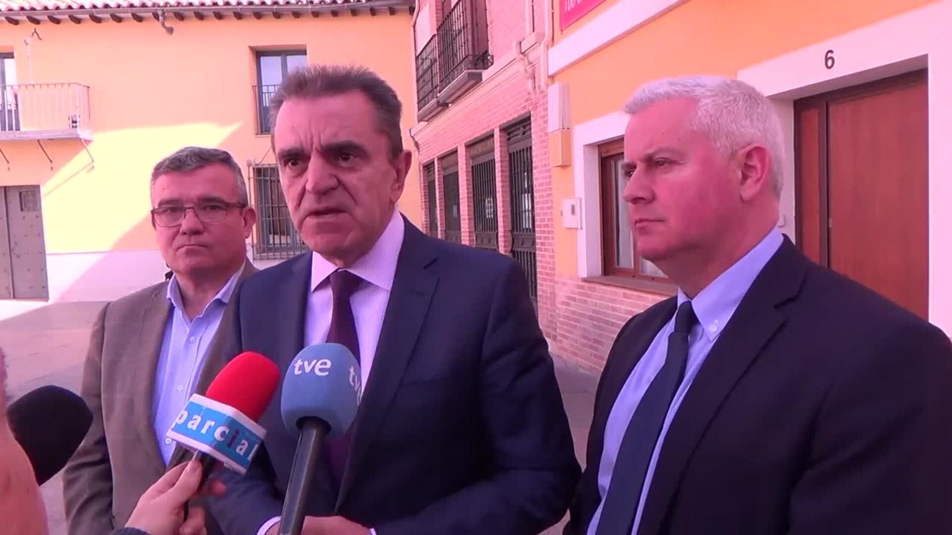 PSOE-M se reúne con alcaldes de la zona norte de la región