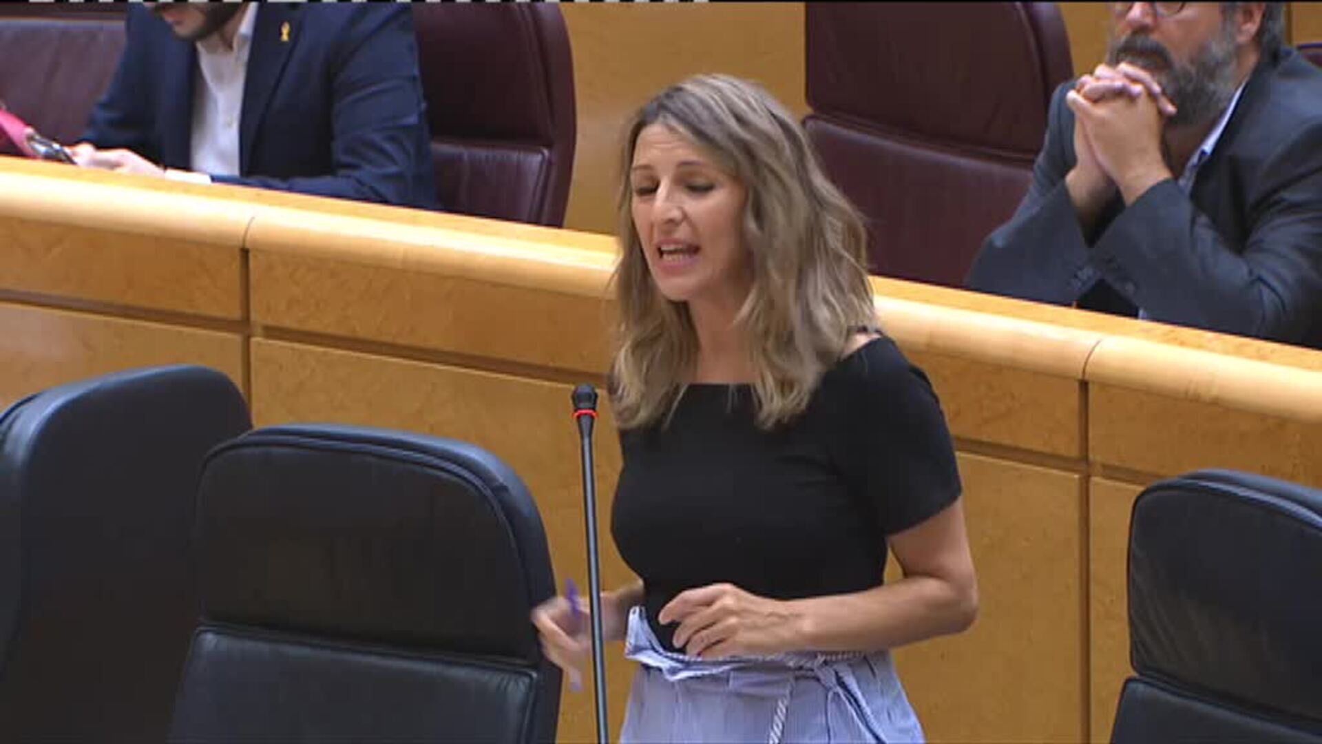 Yolanda Díaz arremete contra Feijóo en el Senado a cuenta de Pemex