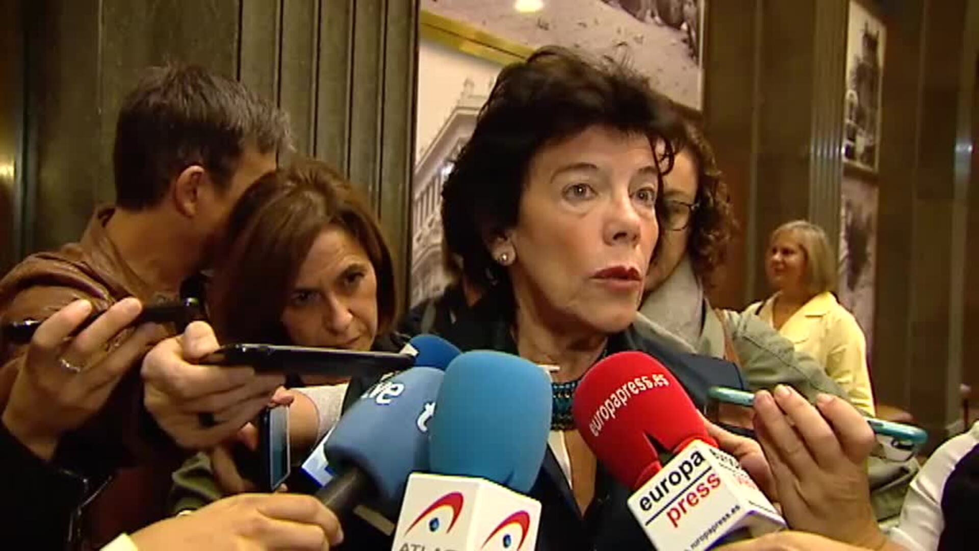 El Gobierno exige a Torra que haga &quot;un llamamiento a la no violencia&quot;