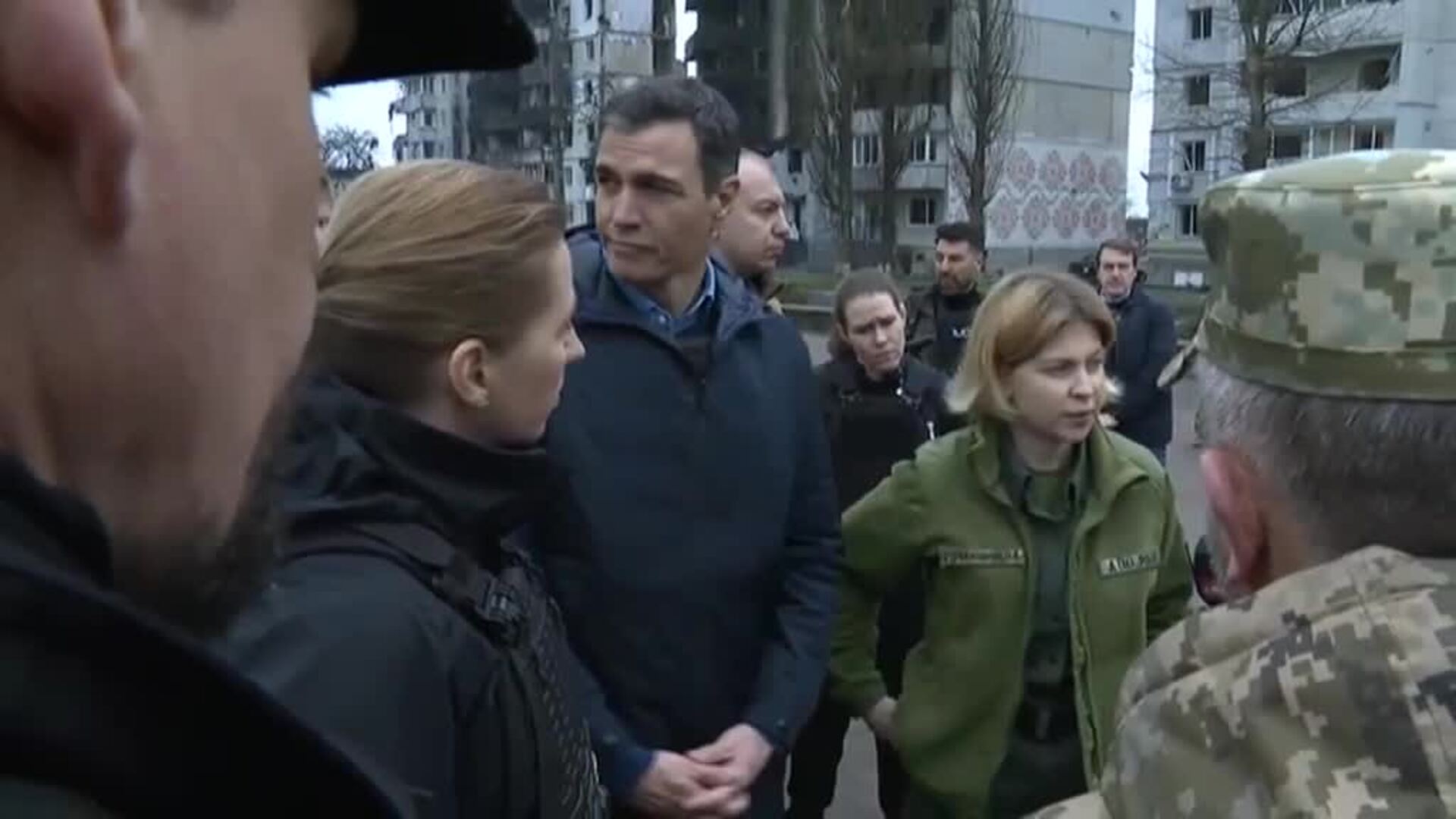 Sánchez dice estar &quot;conmovido por el horror y las atrocidades de la guerra de Putin&quot;