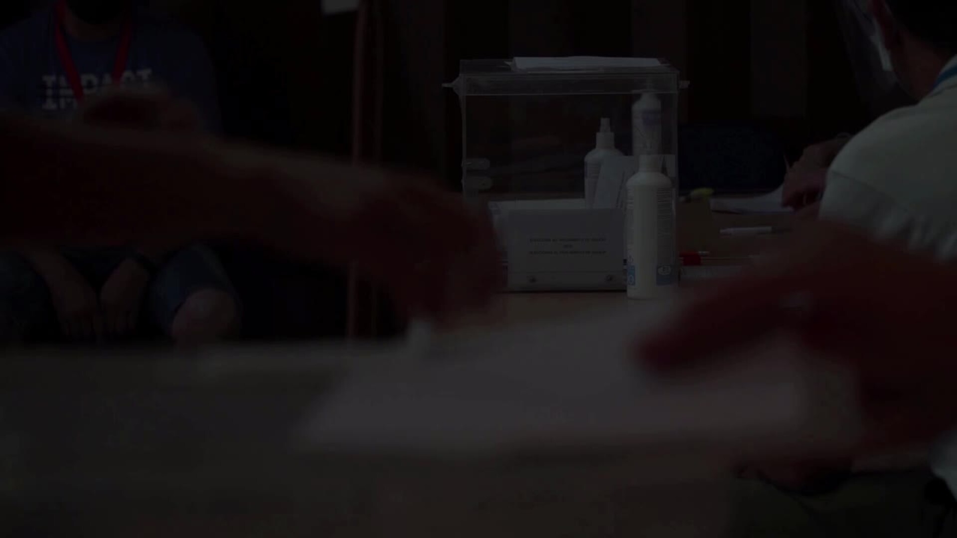 Galicia registra un 42,97% de participación a las 17,00 horas y Euskadi un 36,02%