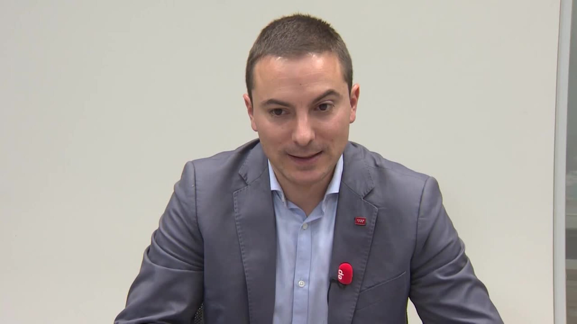 Lobato (PSOE) no cree que ayude a la plataforma de Yolanda Díaz que Colau esté imputada