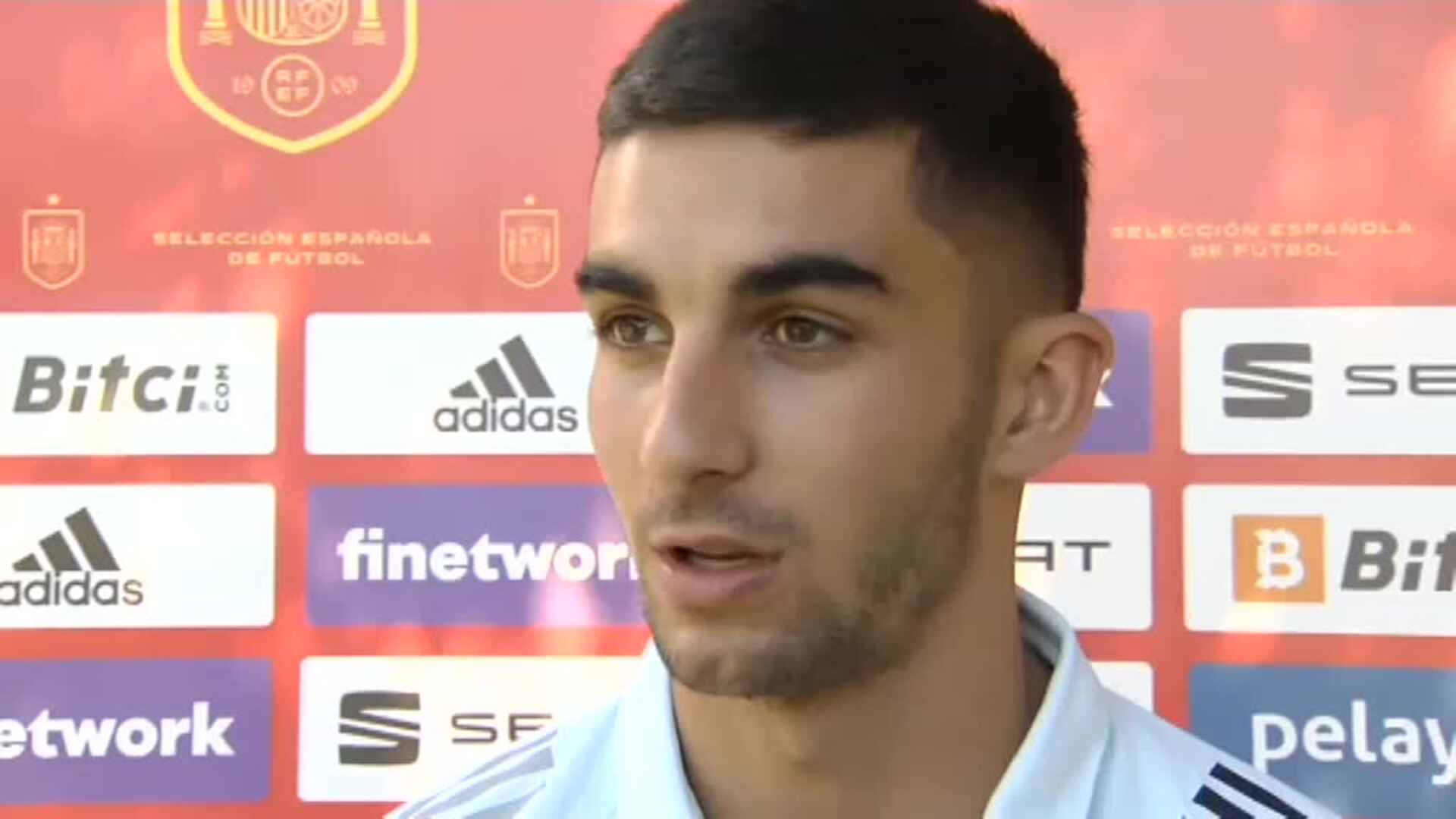 Ferrán Torres: &quot;Estoy como un niño pequeño&quot;