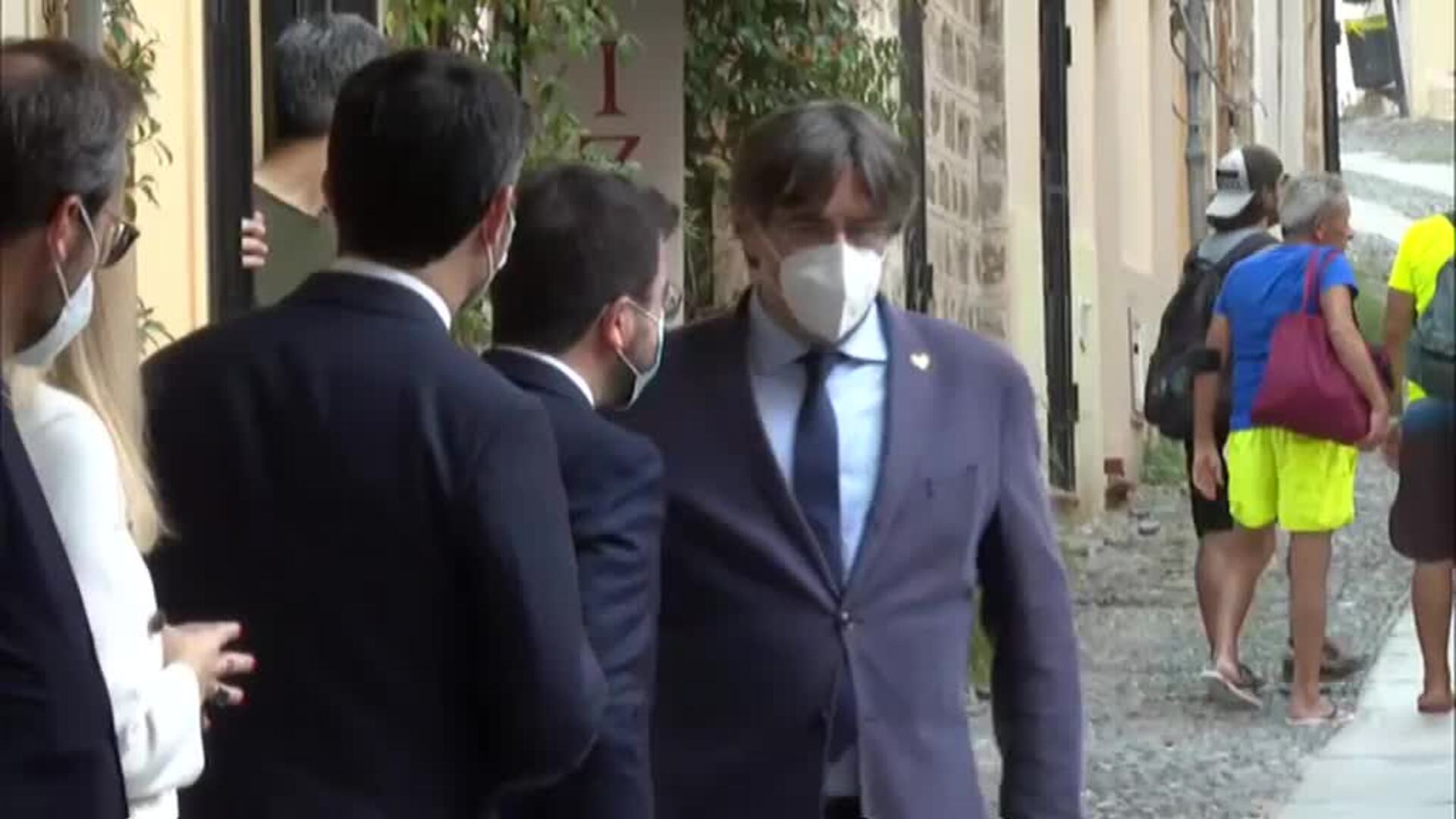 Aragonès se reúne con un recién liberado Puigdemont en Cerdeña