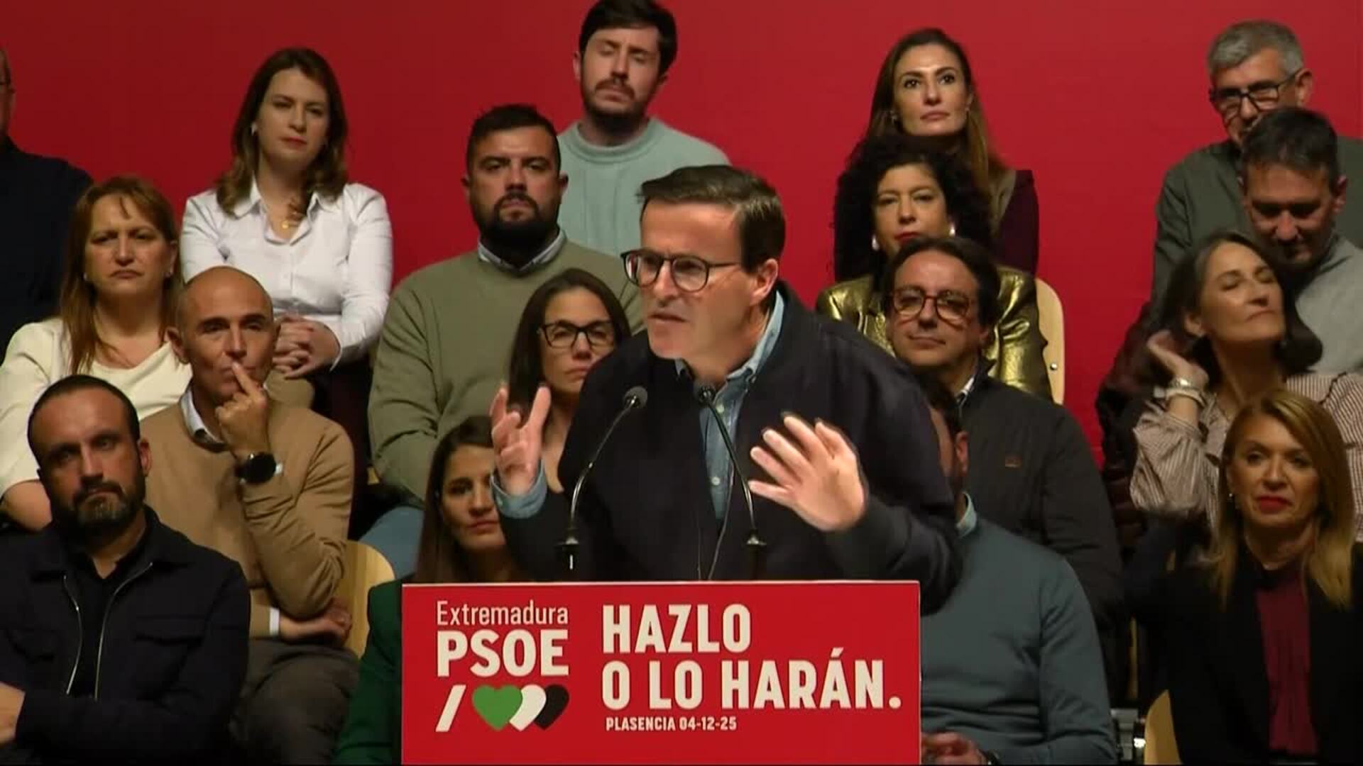 Gallardo pide la "movilización" de los socialistas para "cambiar" Extremadura