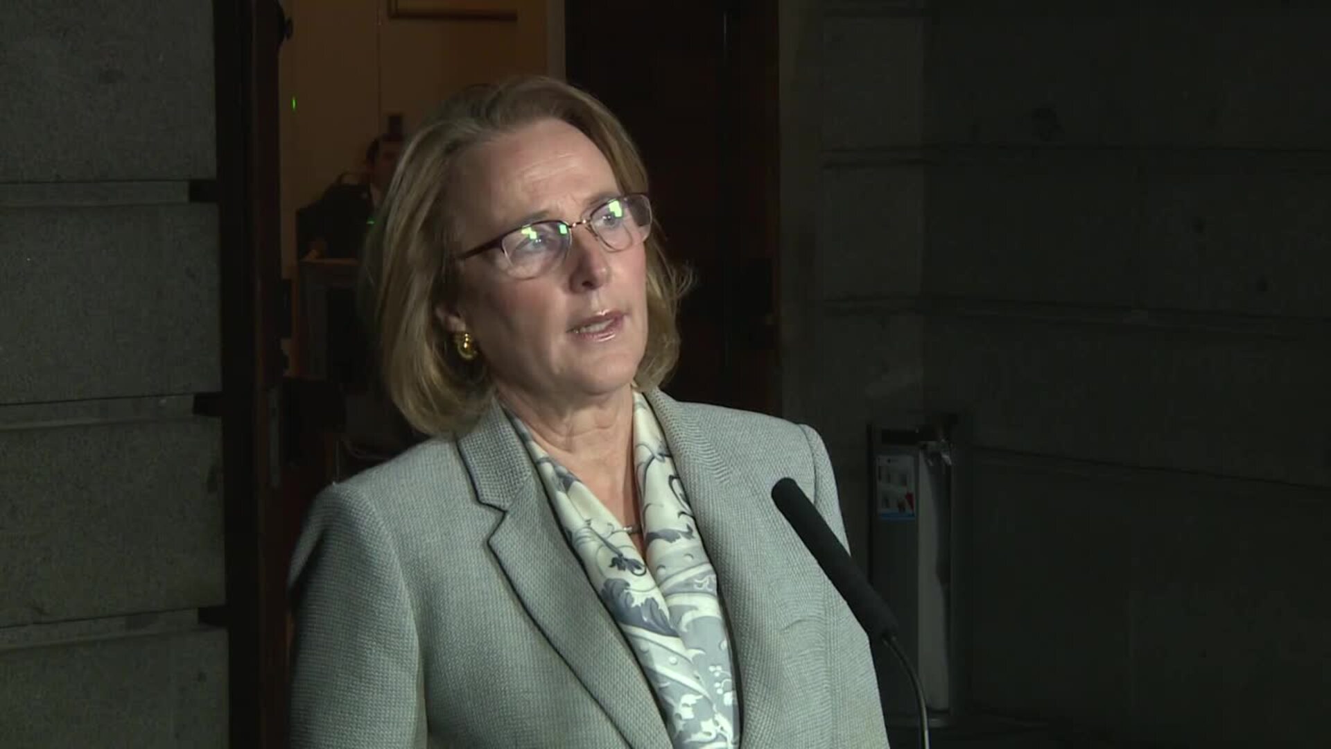 Lourdes Méndez: &quot;Hemos asistido a la rendición de Sánchez&quot;