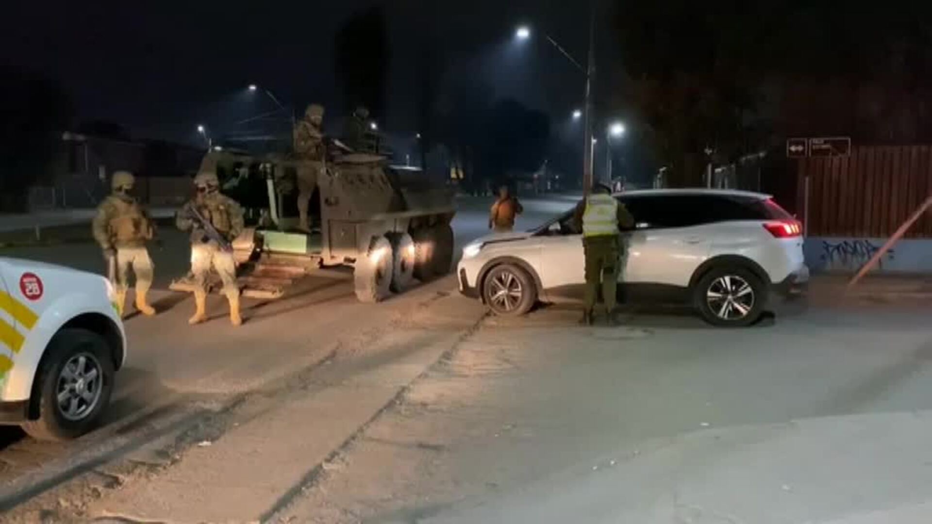 Chile moviliza al Ejército para garantizar que se cumple la cuarentena por la COVID-19