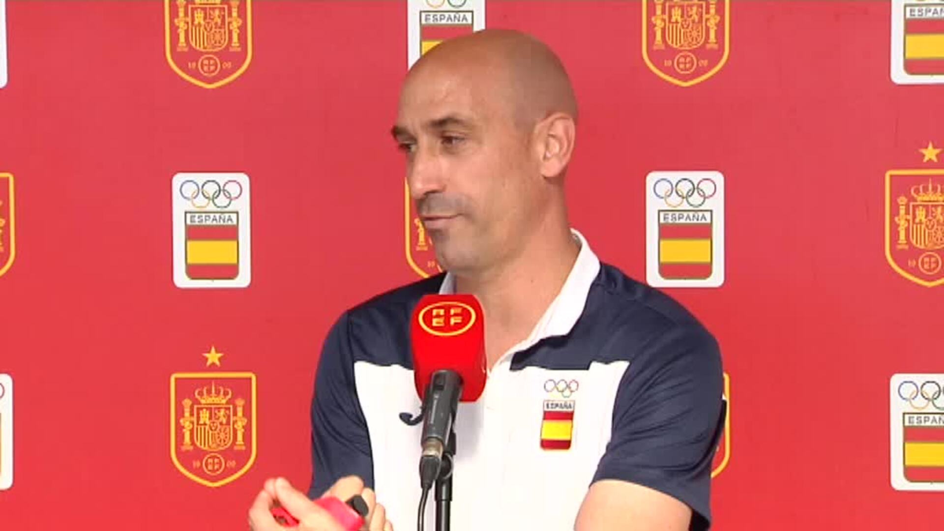 Rubiales se muestra optimista de cara al futuro del fútbol español