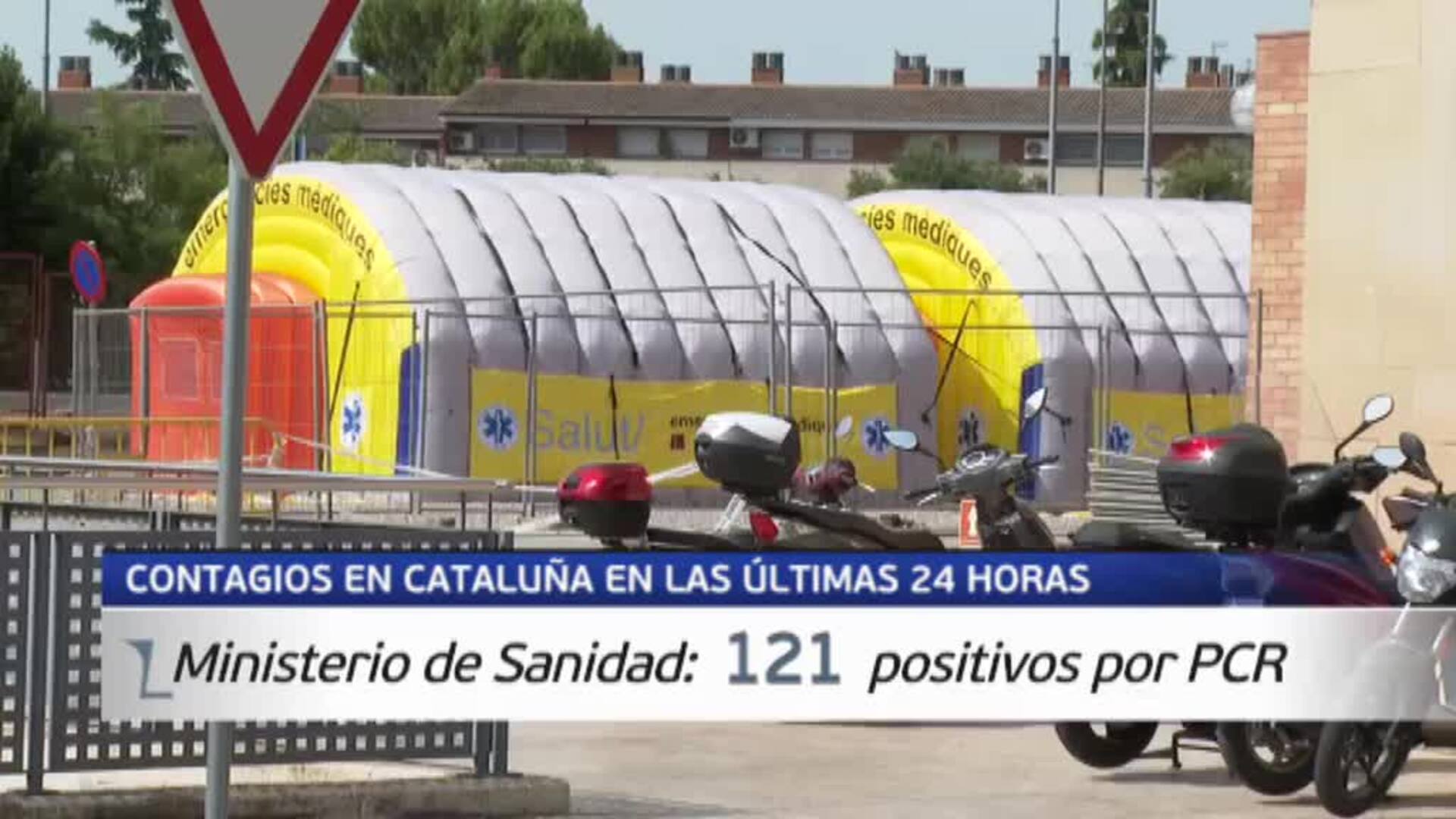 &#039;Desfile&#039; de maletas en la estación de Sants de Barcelona