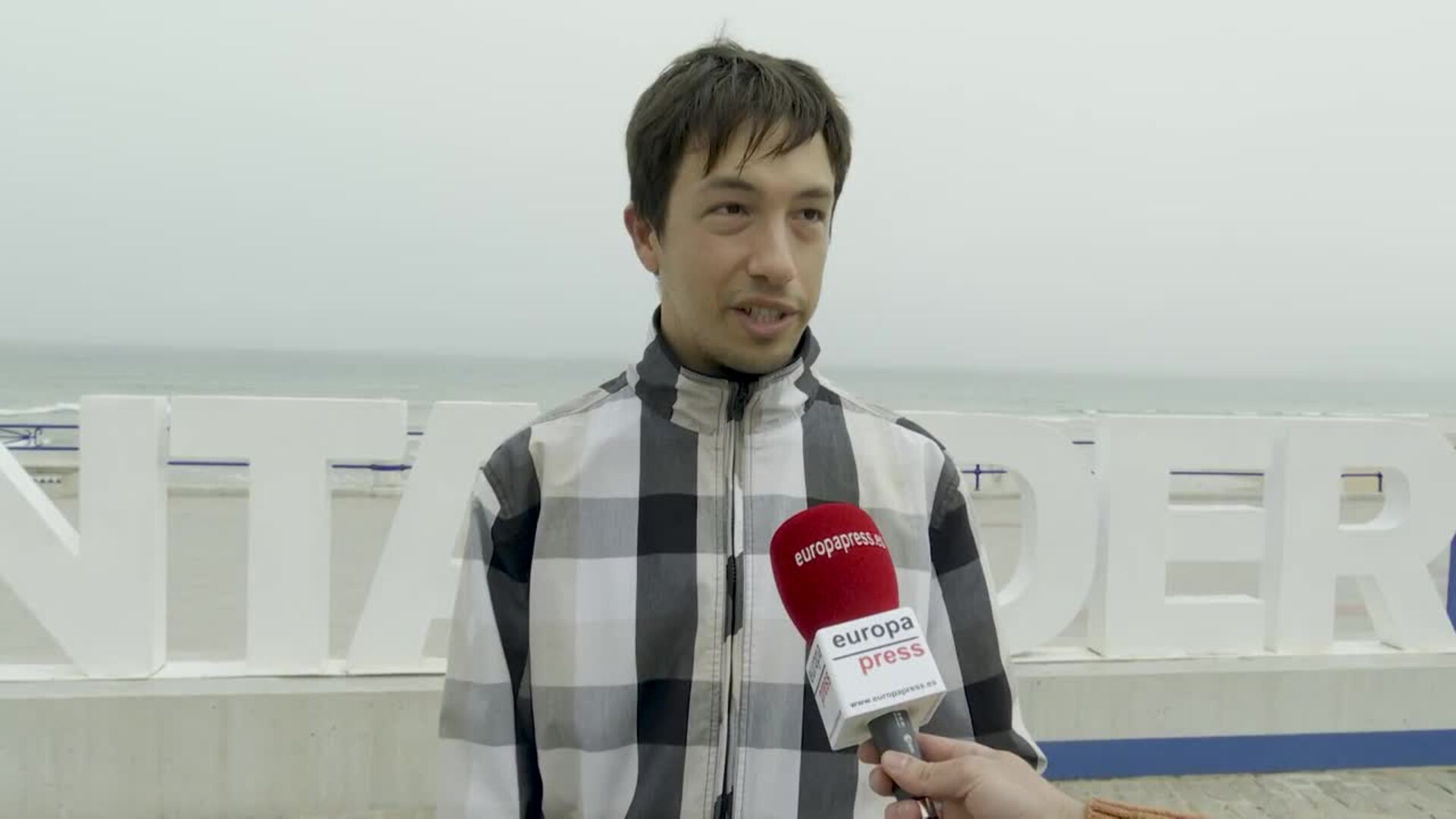 Turistas buscan &quot;desconexión, buen tiempo y el mar&quot; en Santander esta Semana Santa