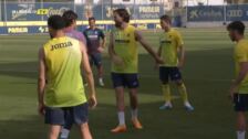El Villarreal completa el entrenamiento de este lunes de pretemporada