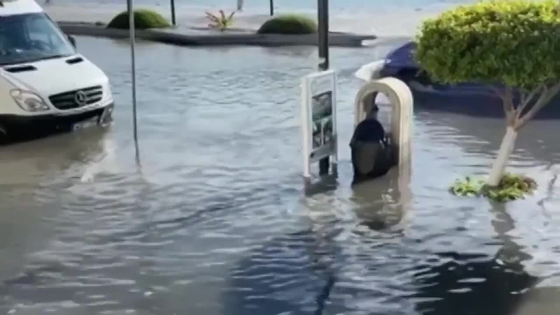 El terremoto de 6,6 en el Egeo deja ya 17 muertos en Turquía, dos más en Grecia