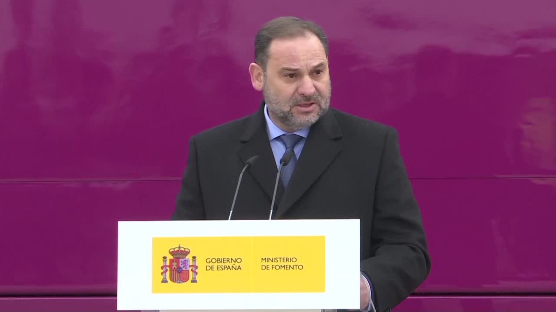 Ábalos evita responder a preguntas sobre las negociaciones para la investidura