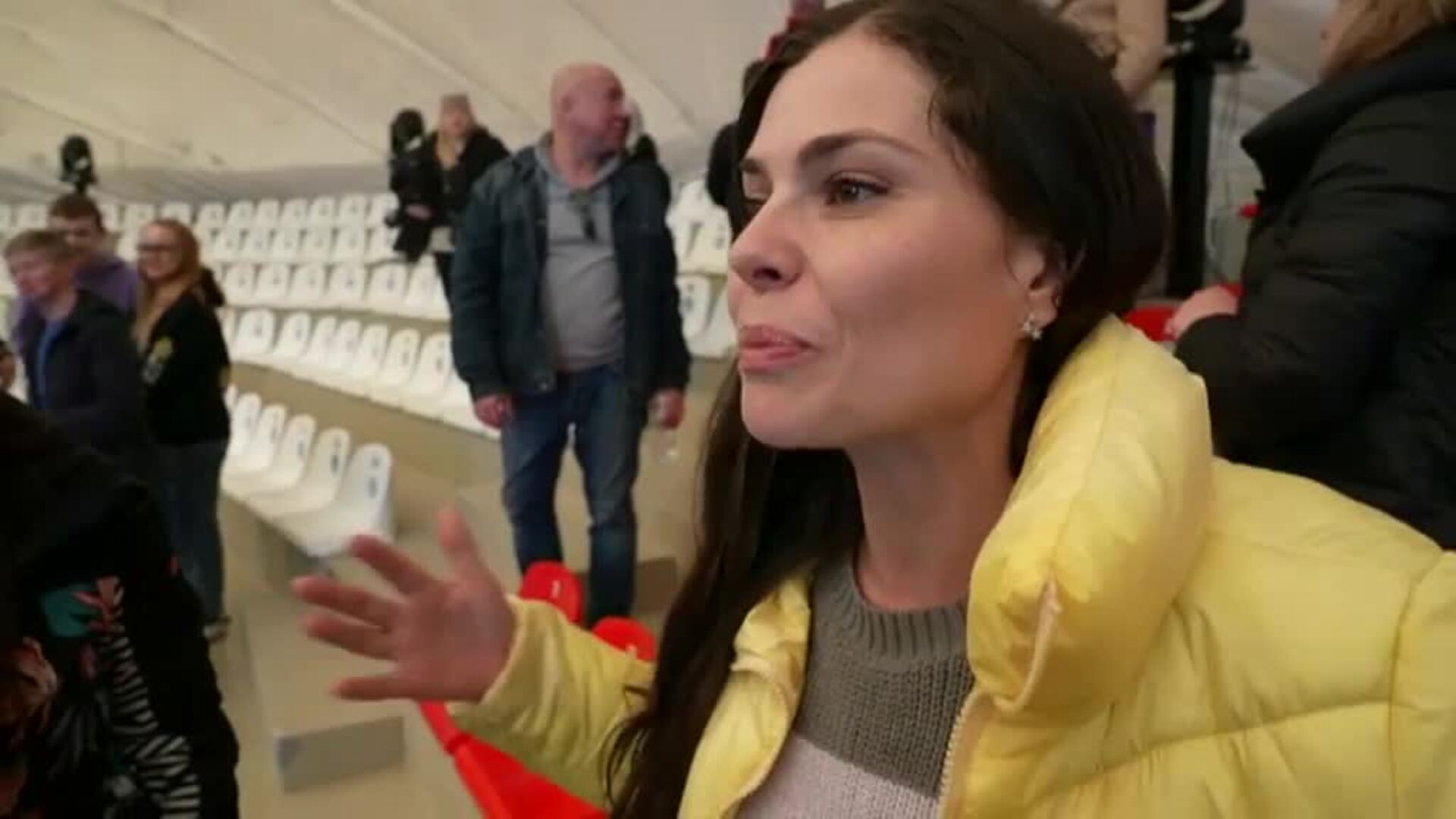 La ciudad de Odesa ofrece un espectáculo de delfines a los ciudadanos ucranianos