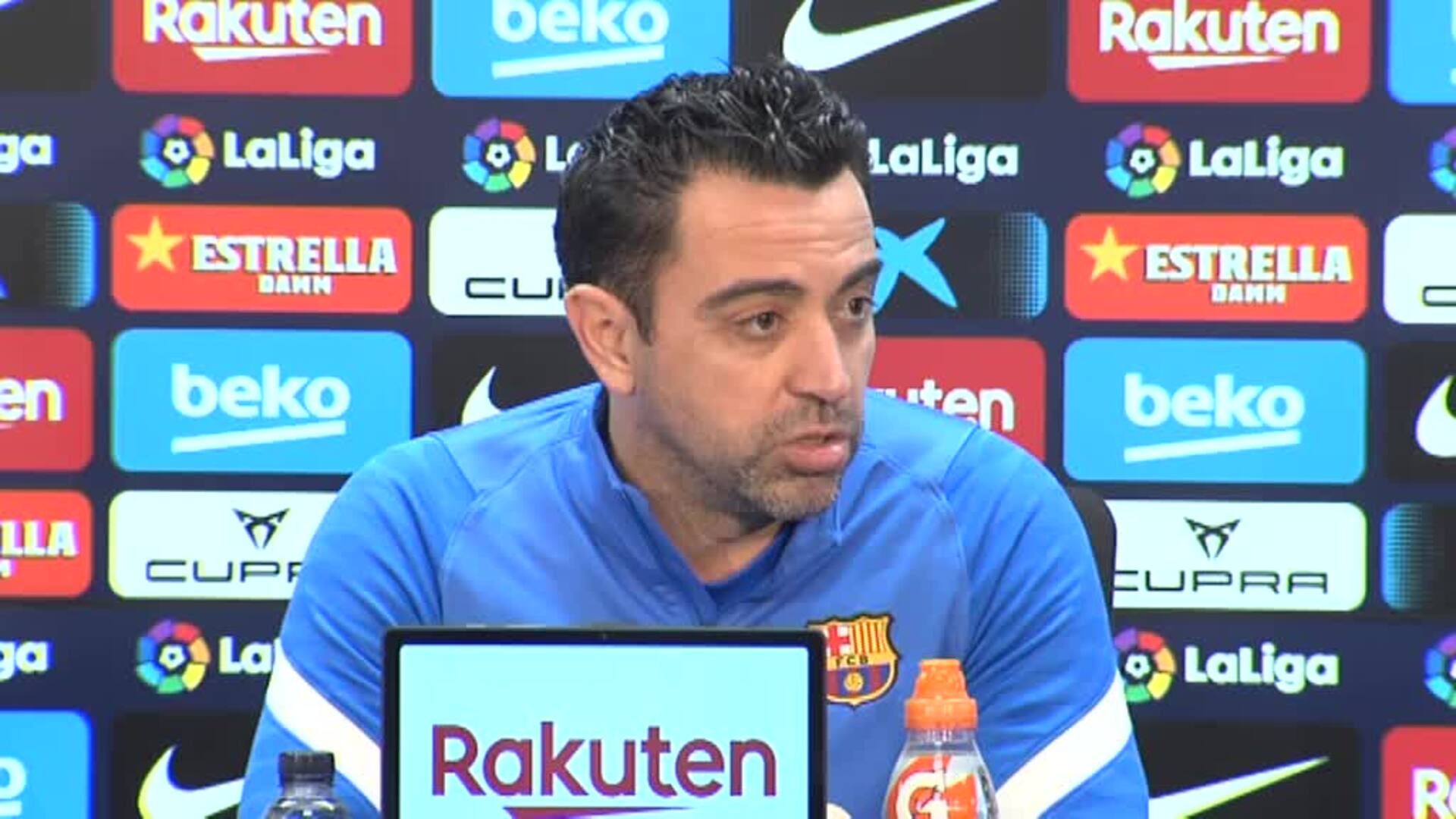 Xavi: &quot;Está bien que haya ilusión y euforia, pero tenemos que ser muy prudentes&quot;