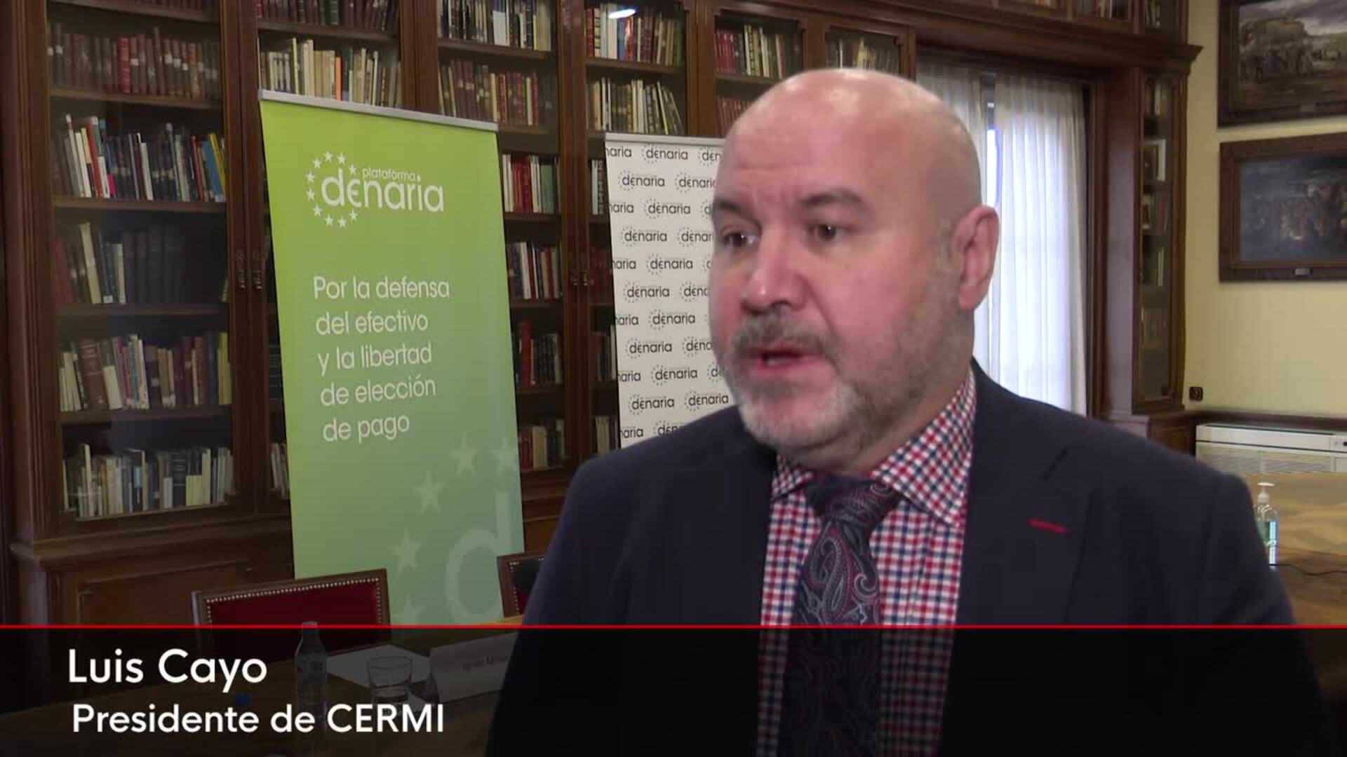 Cerca del 90 % de los españoles considera que debe garantizarse el pago en efectivo