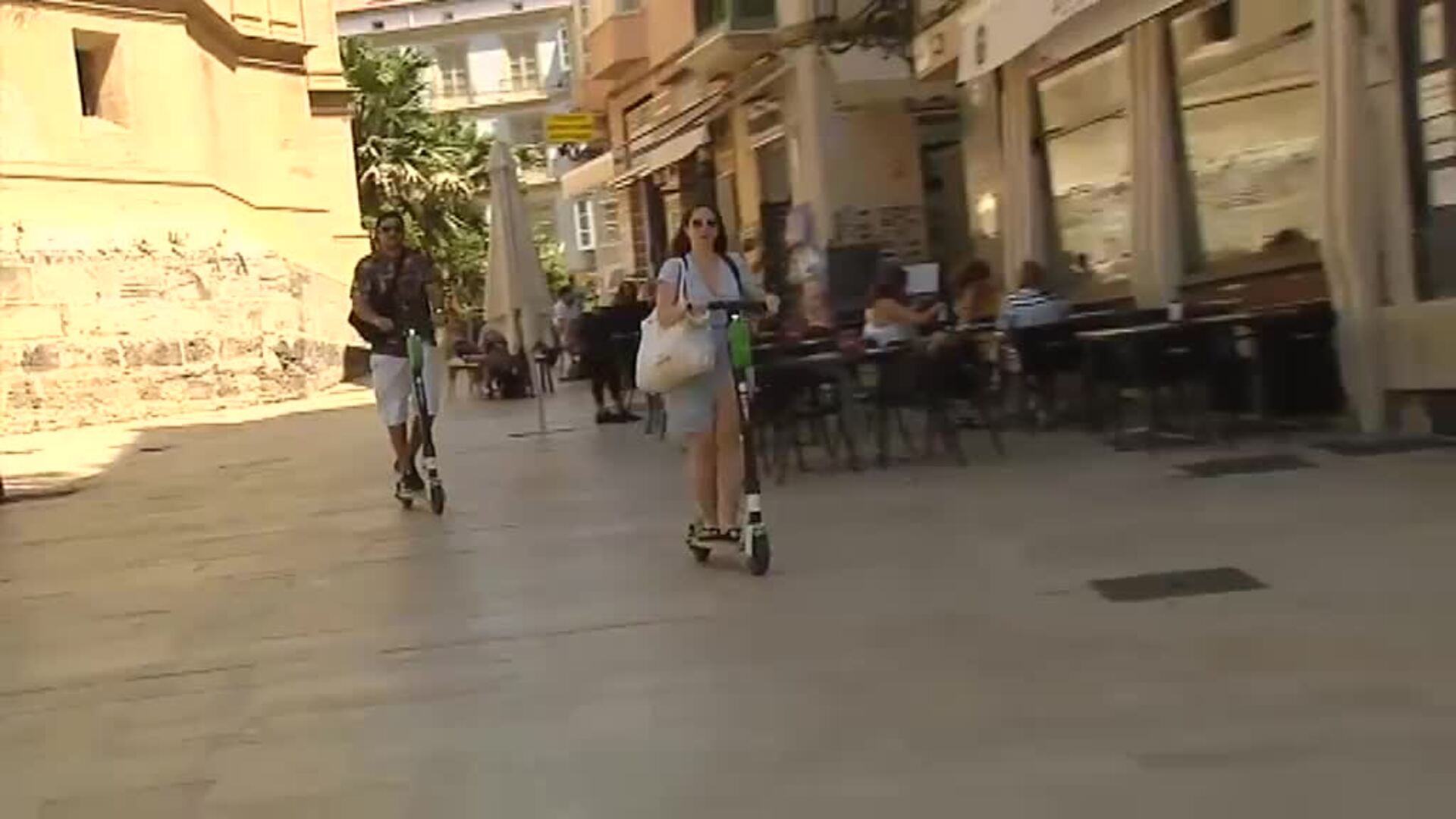 El ayuntamiento de Málaga exige a las empresasde de patinetes que instalen un sistema que los apague al acceder al centro