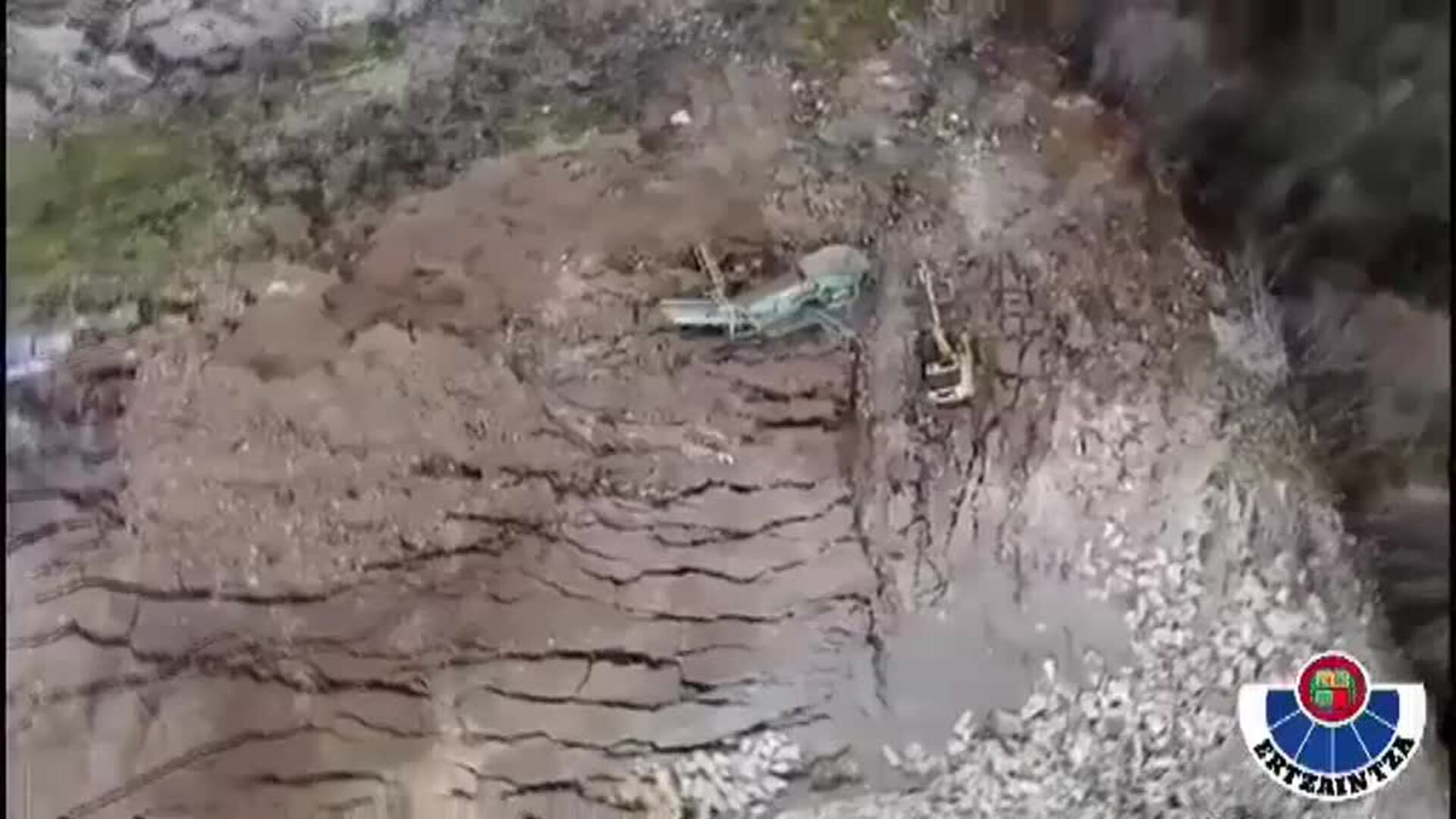 Suspenden las labores de búsqueda de los dos desaparecidos en Zaldívar por la lluvia