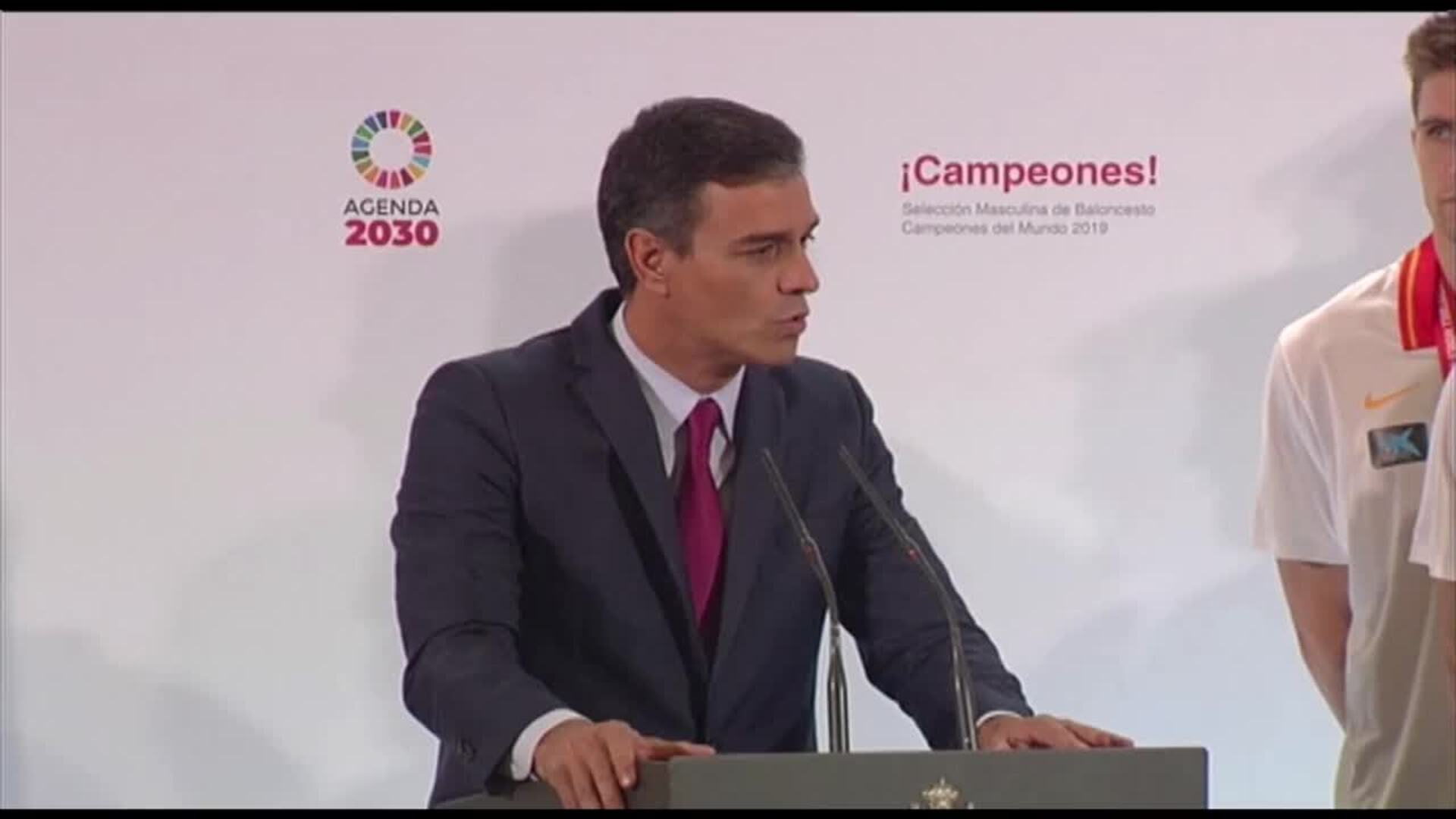 Sánchez: &quot;Gracias por hacernos disfrutar del baloncesto&quot;